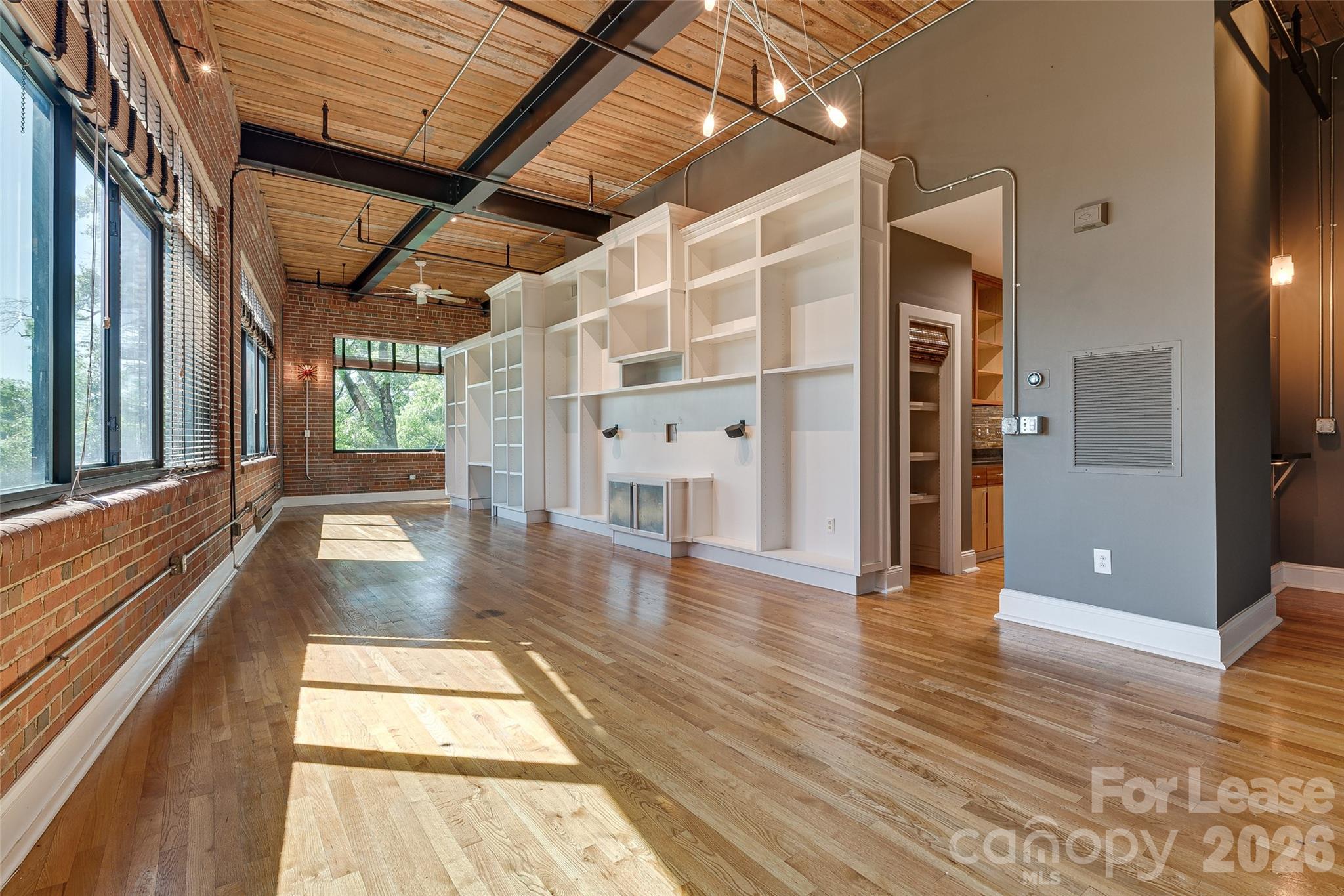 310 Arlington Avenue Property Photo 9