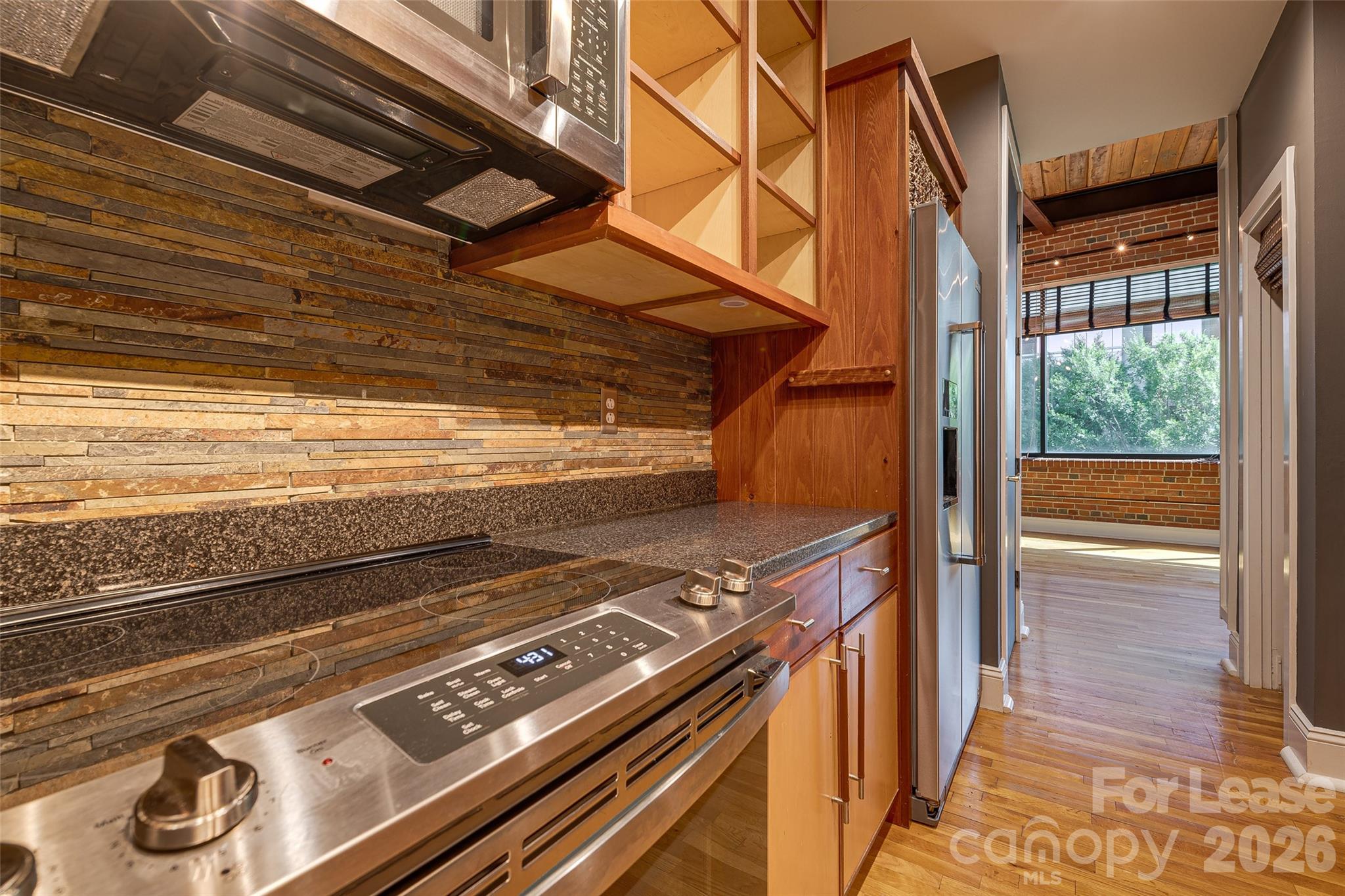 310 Arlington Avenue Property Photo 27