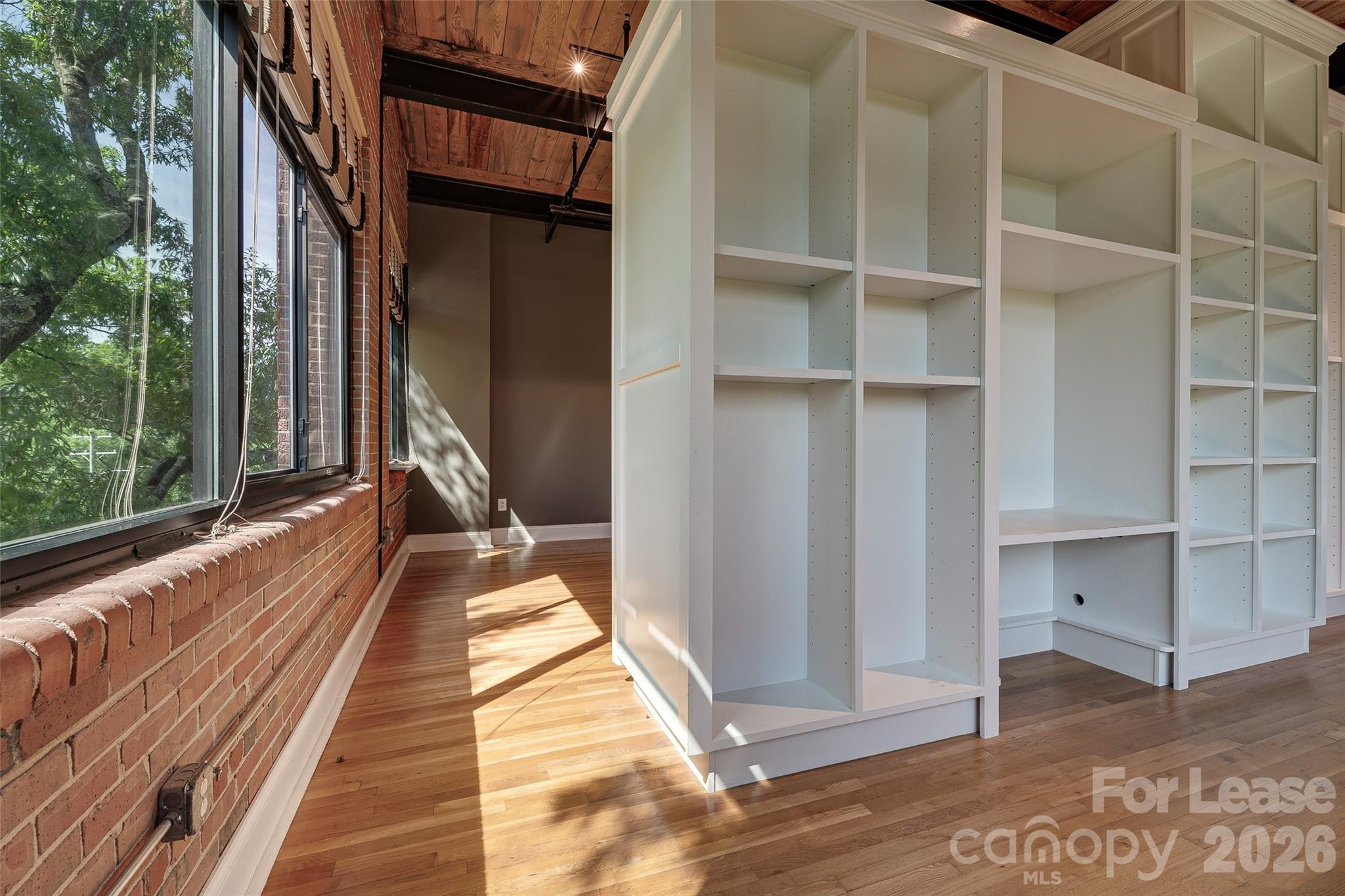 310 Arlington Avenue Property Photo 28