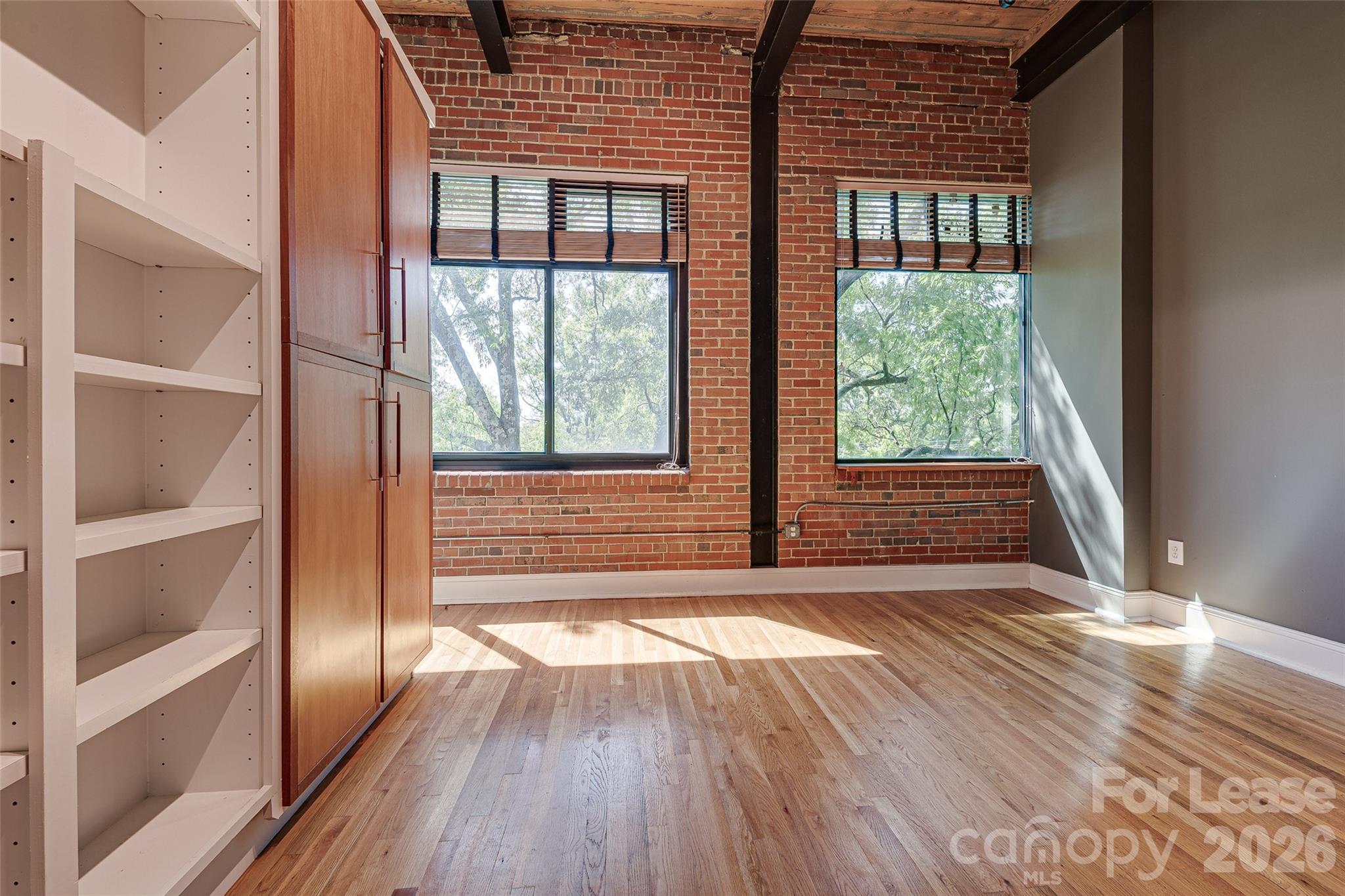 310 Arlington Avenue Property Photo 33