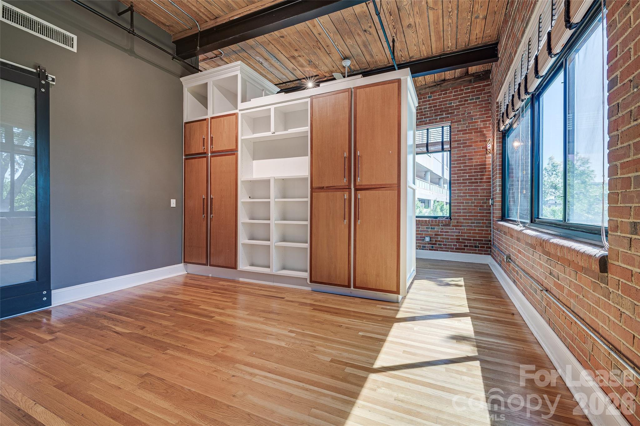 310 Arlington Avenue Property Photo 36