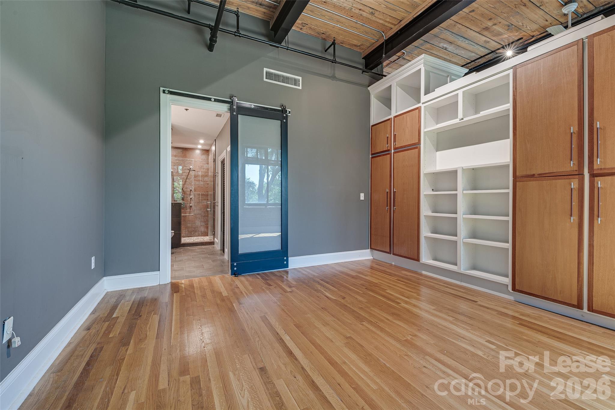 310 Arlington Avenue Property Photo 37