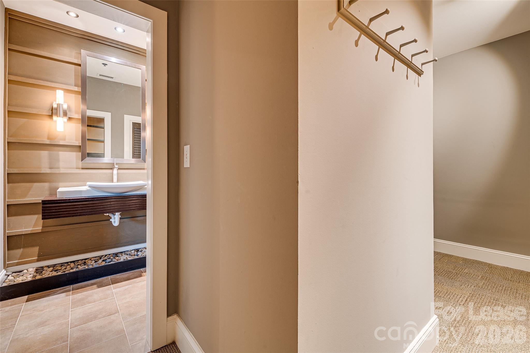 310 Arlington Avenue Property Photo 43
