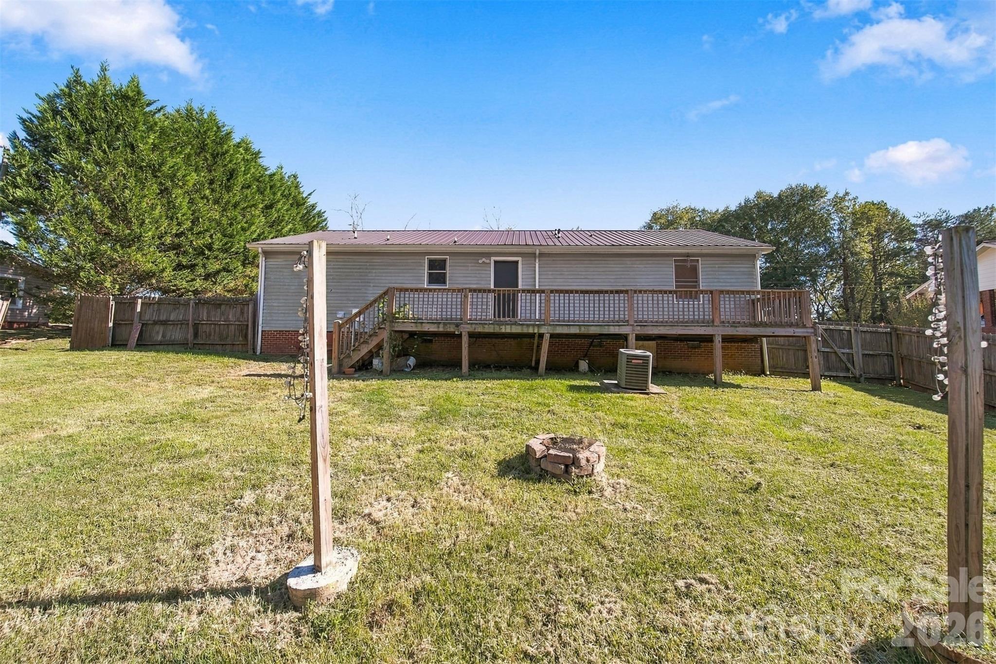 425 Heritage Farm Road Property Photo 22