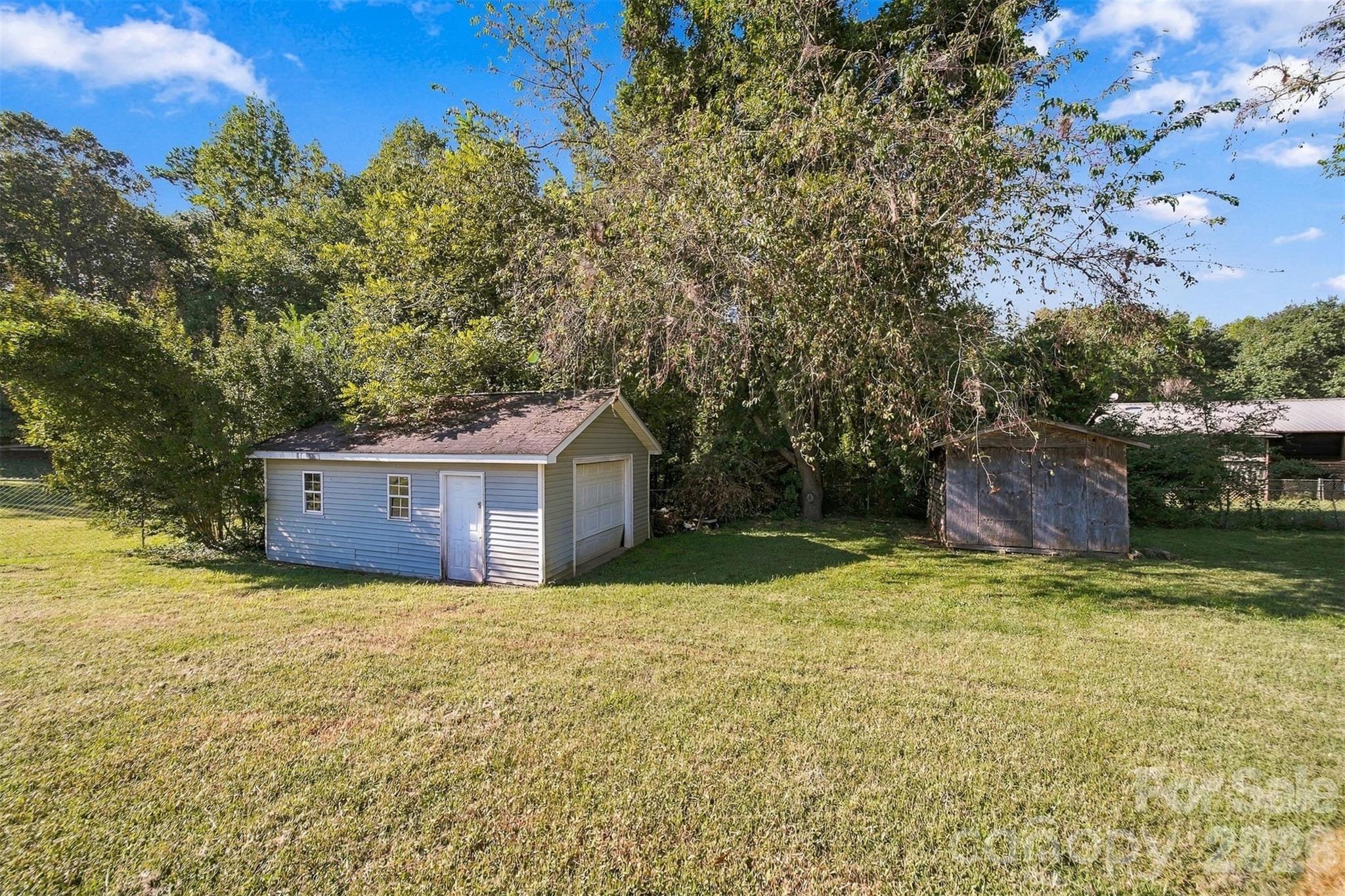425 Heritage Farm Road Property Photo 23