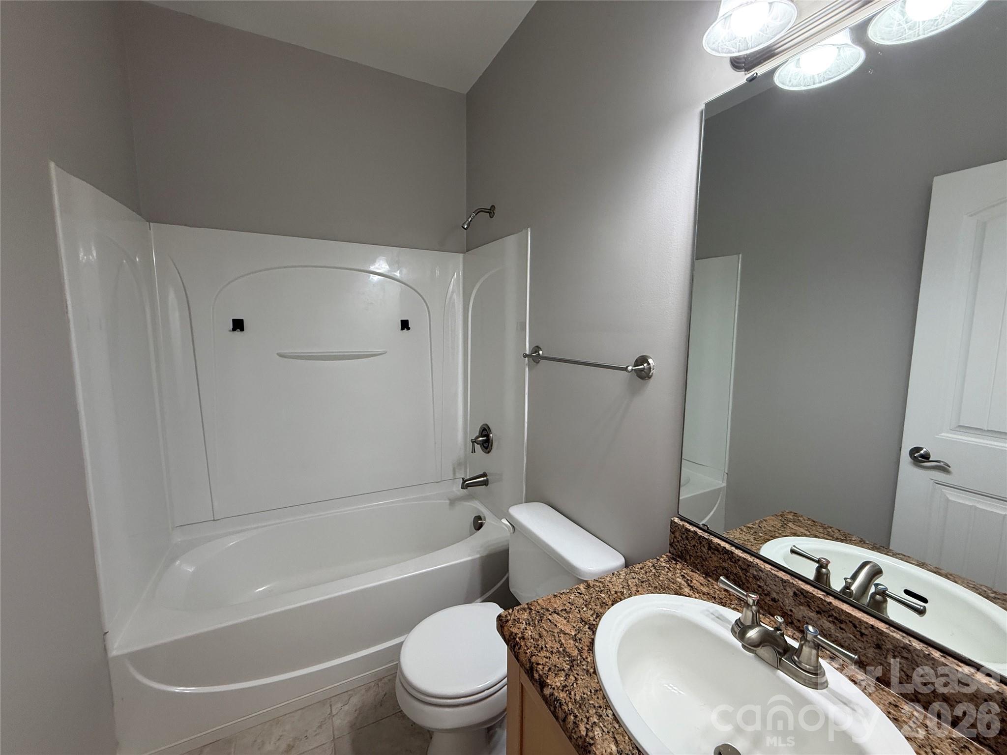 933 Central Park Circle Property Photo 18