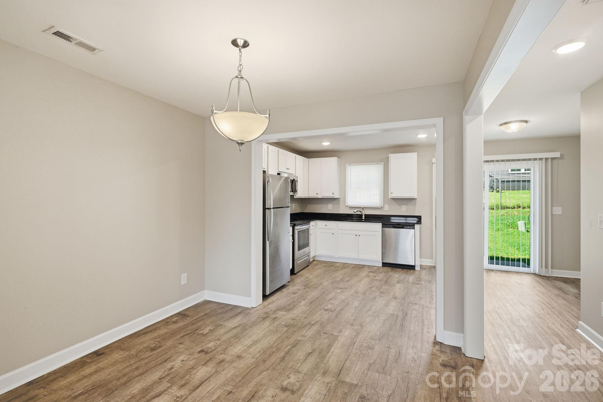 200 Young Avenue Property Photo 15