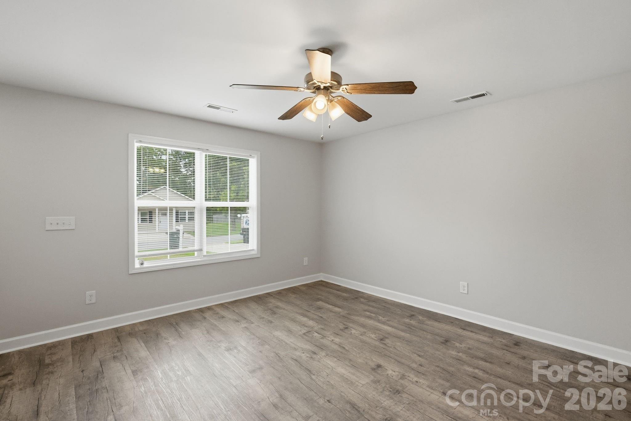 200 Young Avenue Property Photo 20
