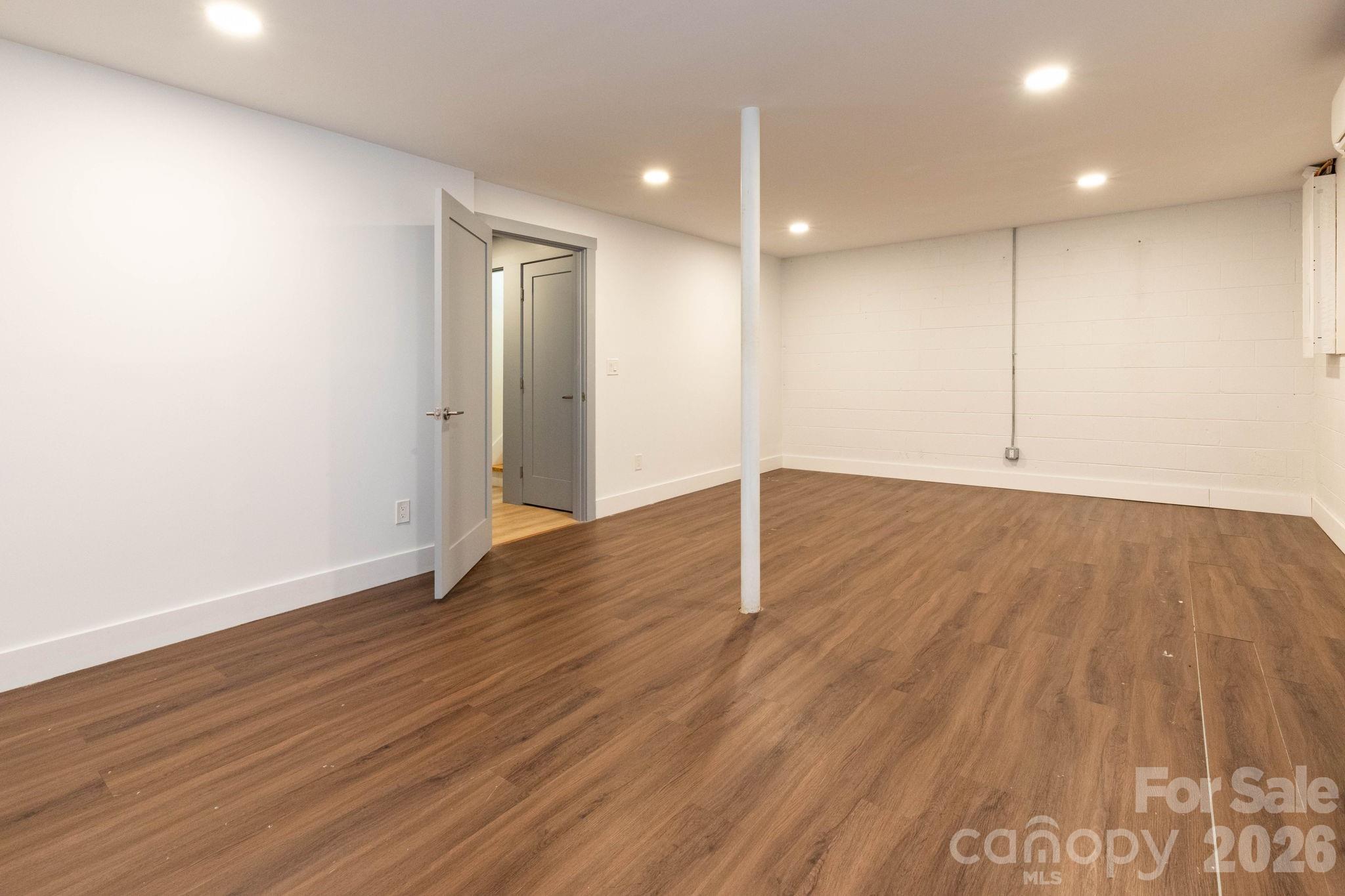 1009 Sharon Ridge Road Property Photo 14