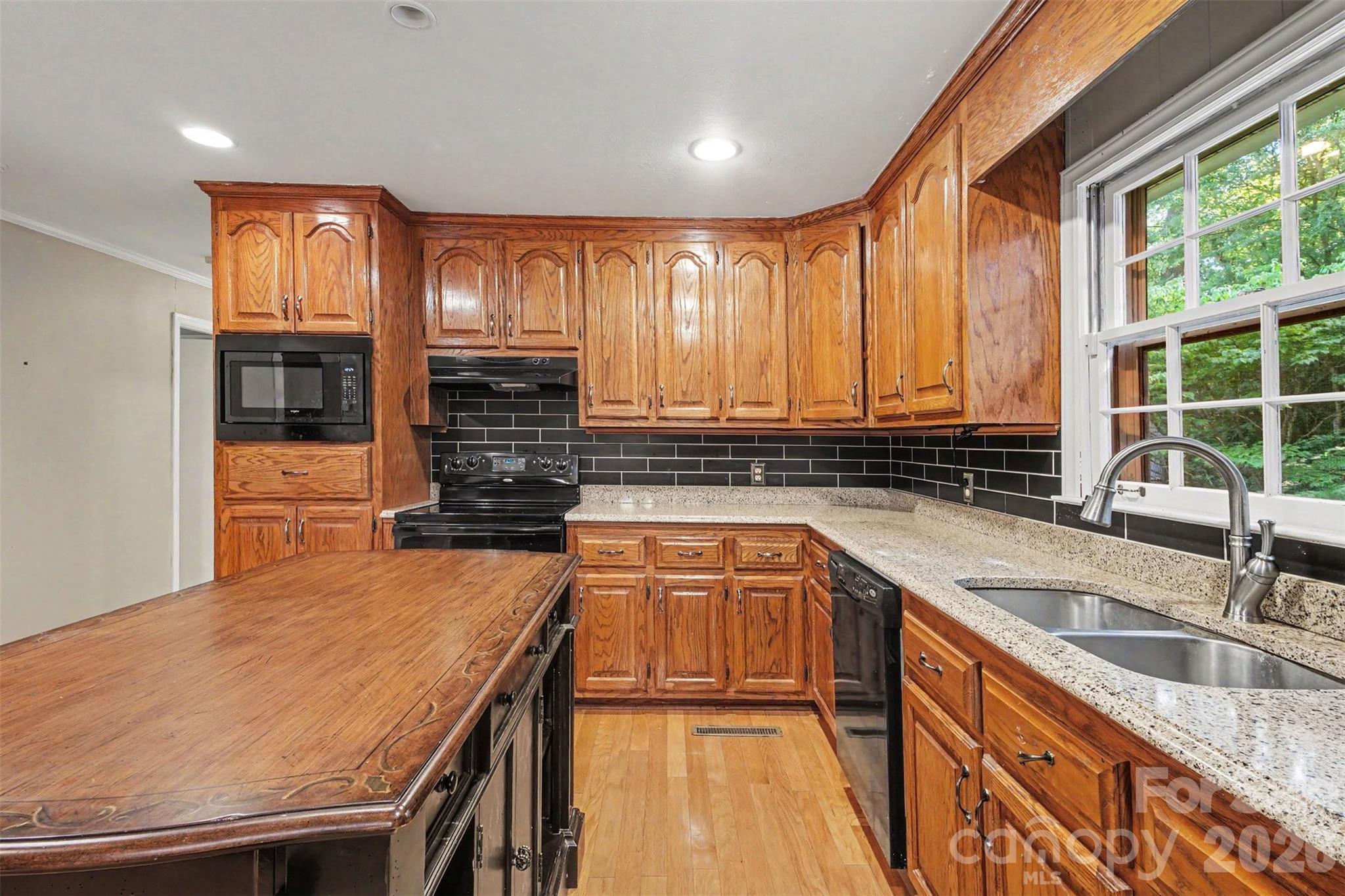 113 Brookshire Avenue Property Photo 9