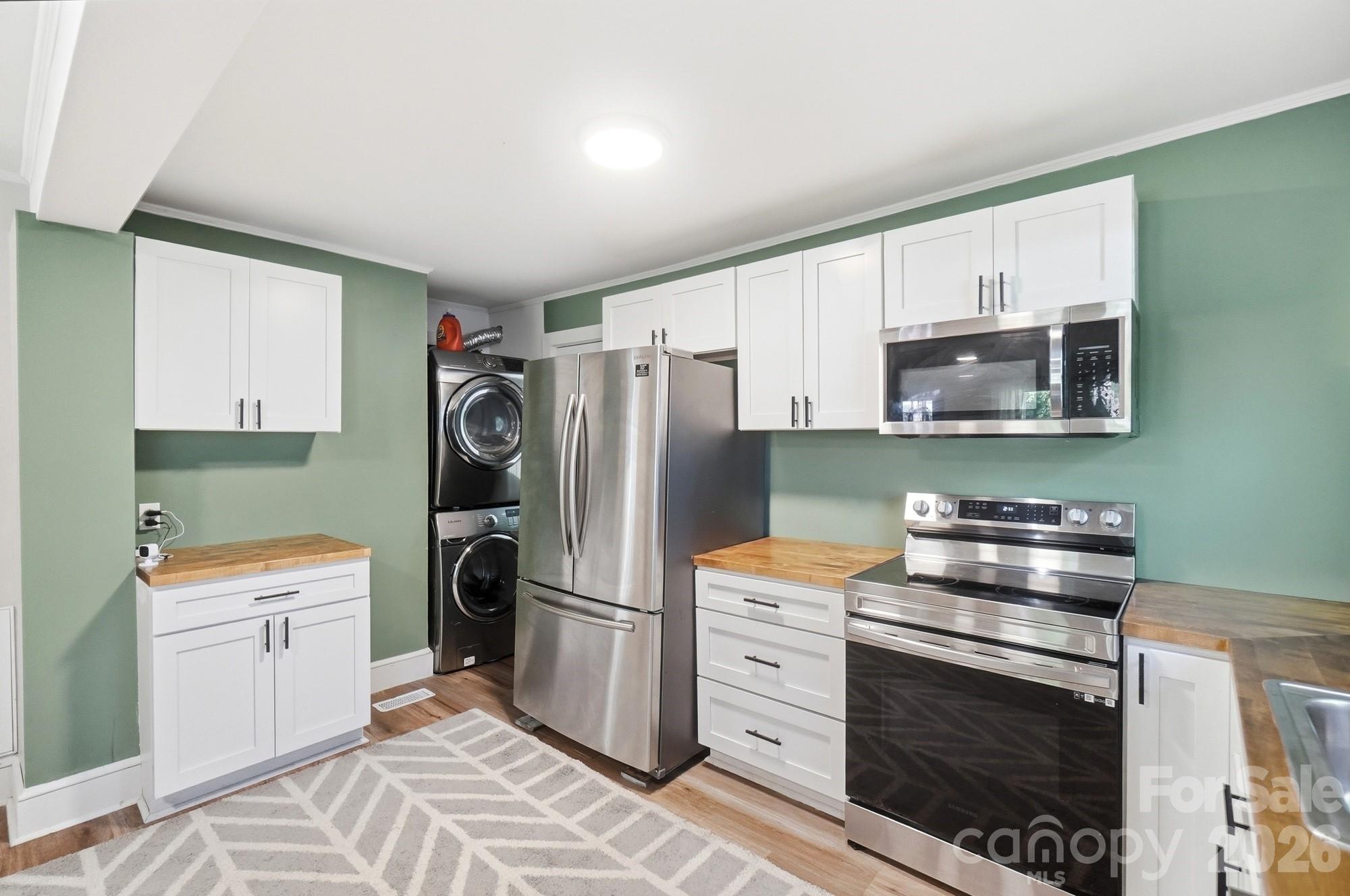 817 E Dunlap Street Property Photo 17