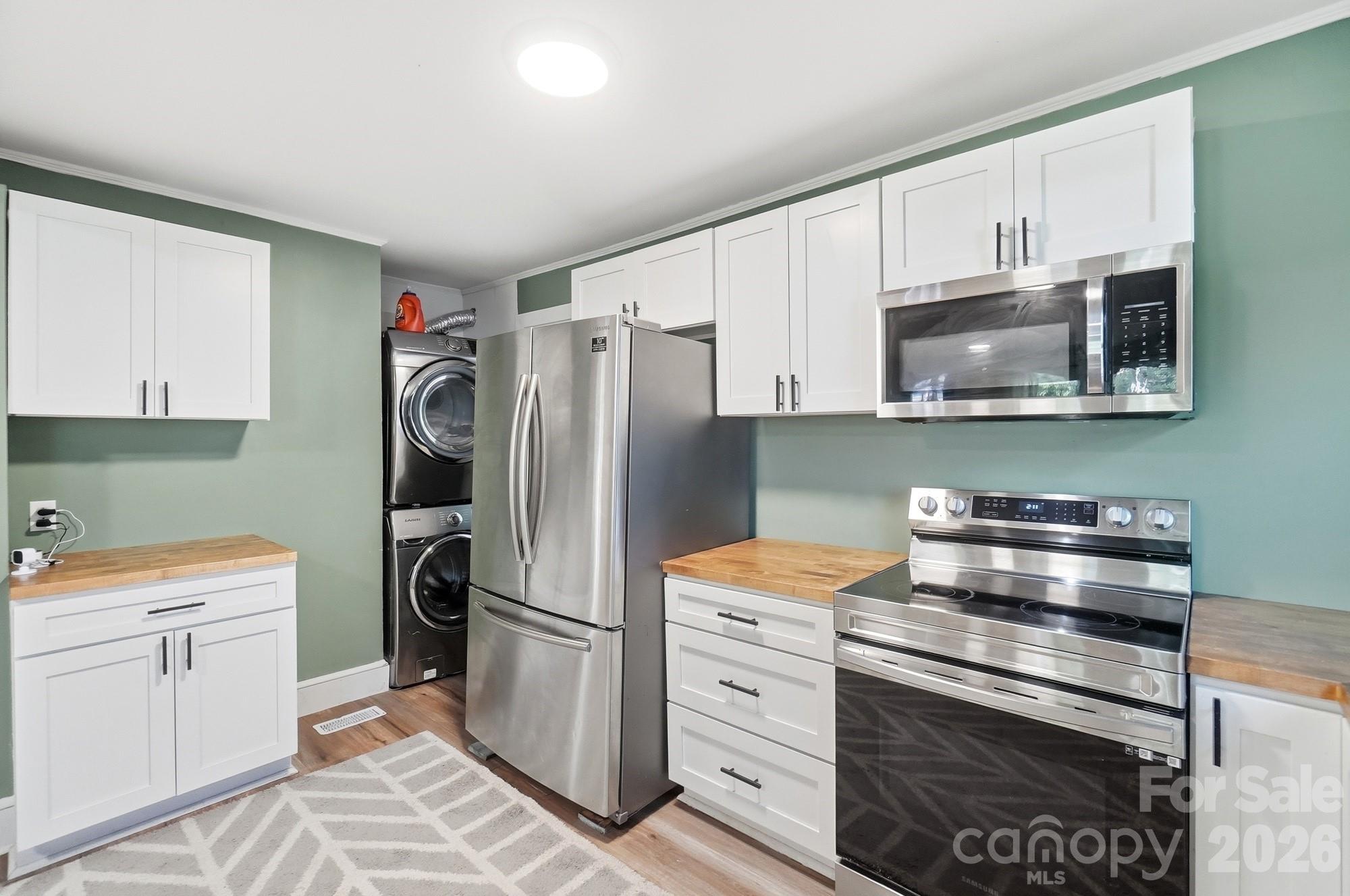 817 E Dunlap Street Property Photo 19