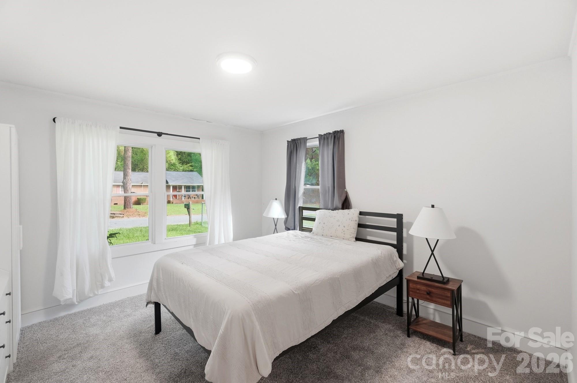 817 E Dunlap Street Property Photo 22
