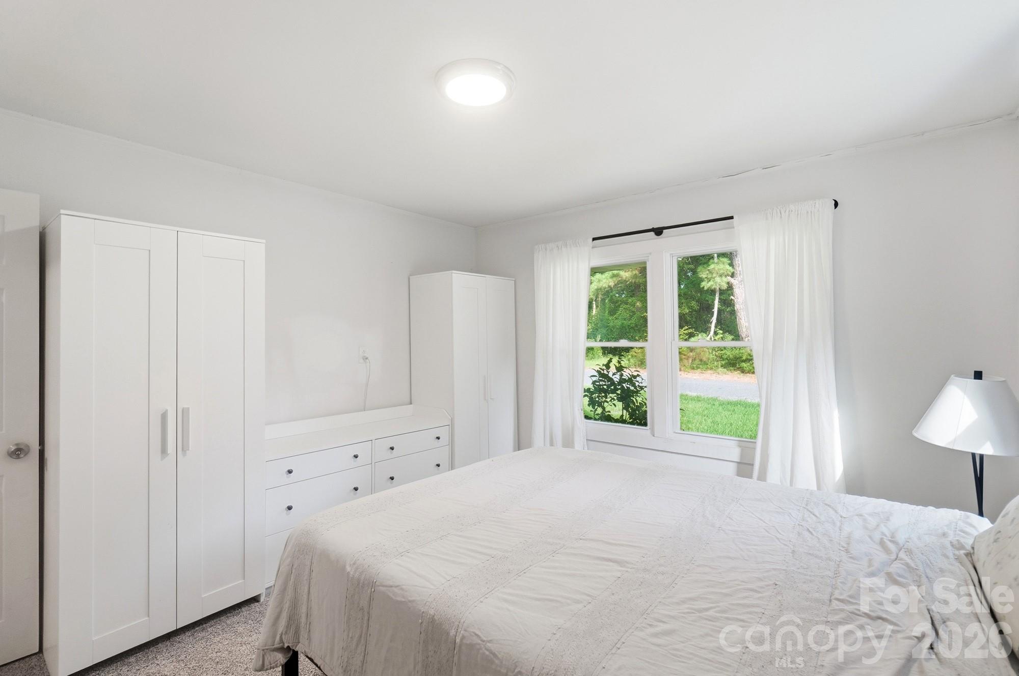 817 E Dunlap Street Property Photo 23
