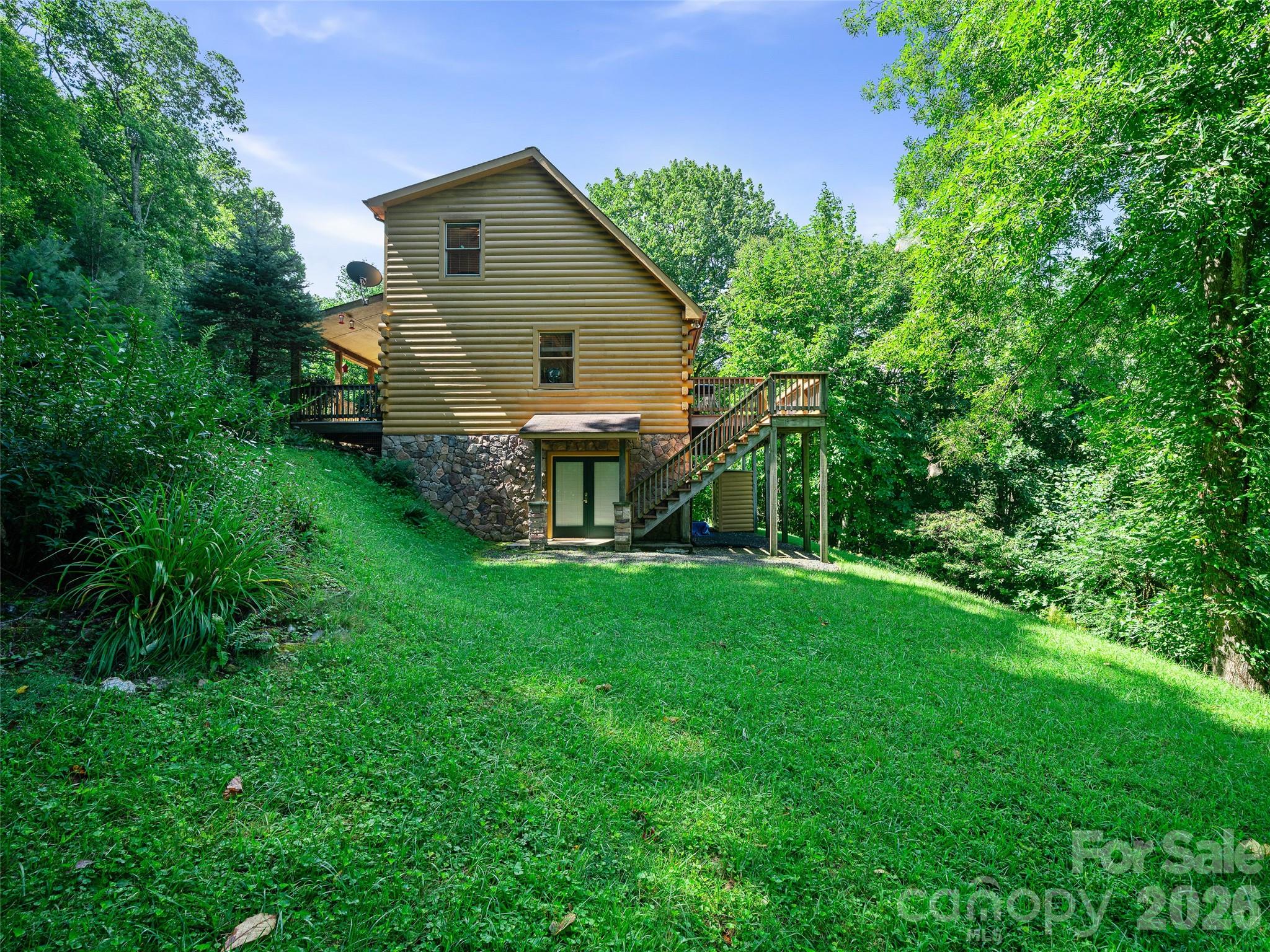 185 Blue Bird Lane Property Photo 27