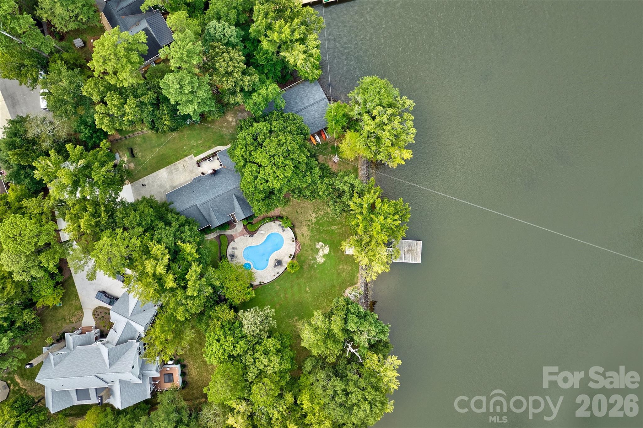 2143 Peninsula Drive Property Photo 1
