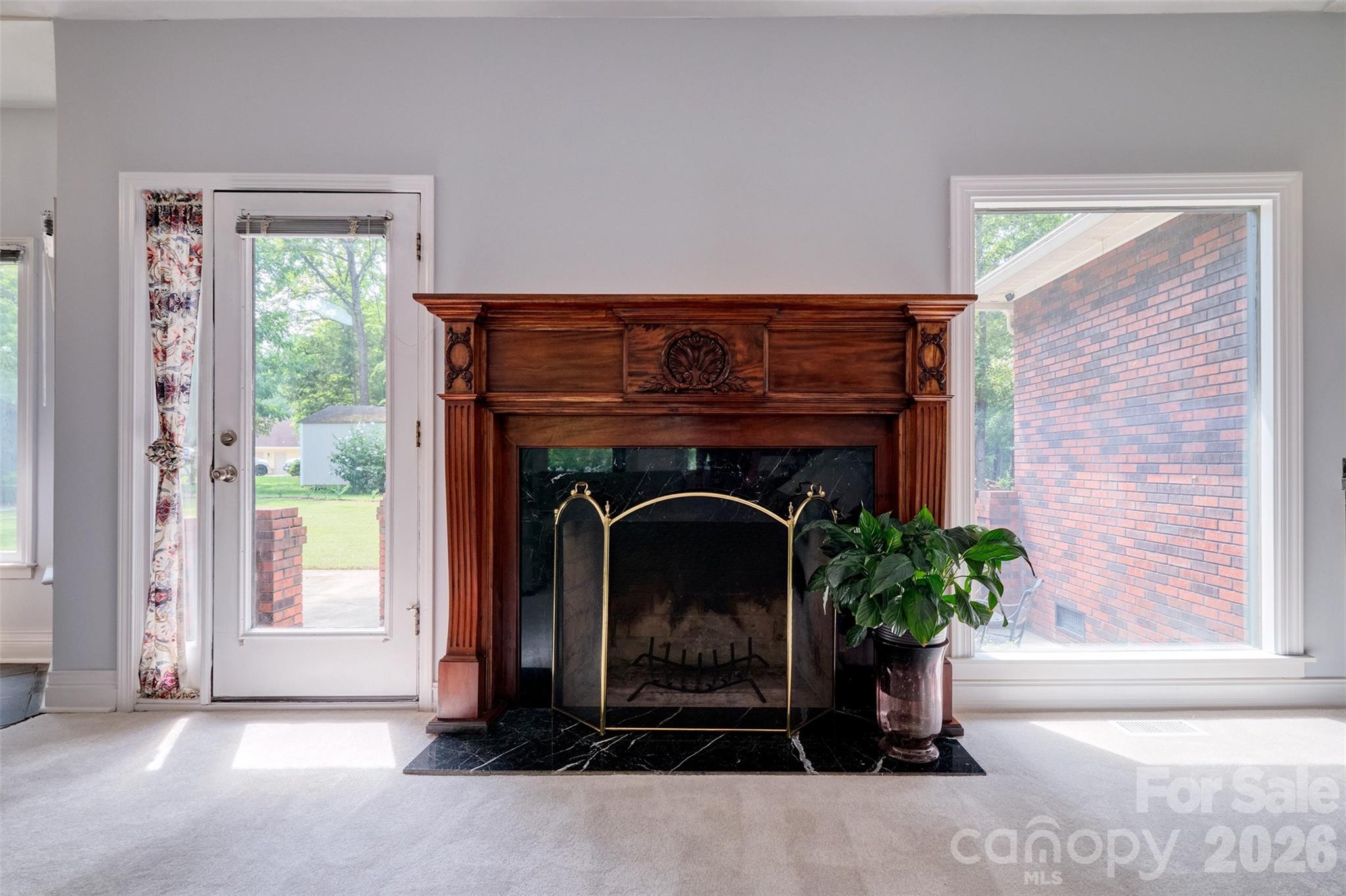 2143 Peninsula Drive Property Photo 9