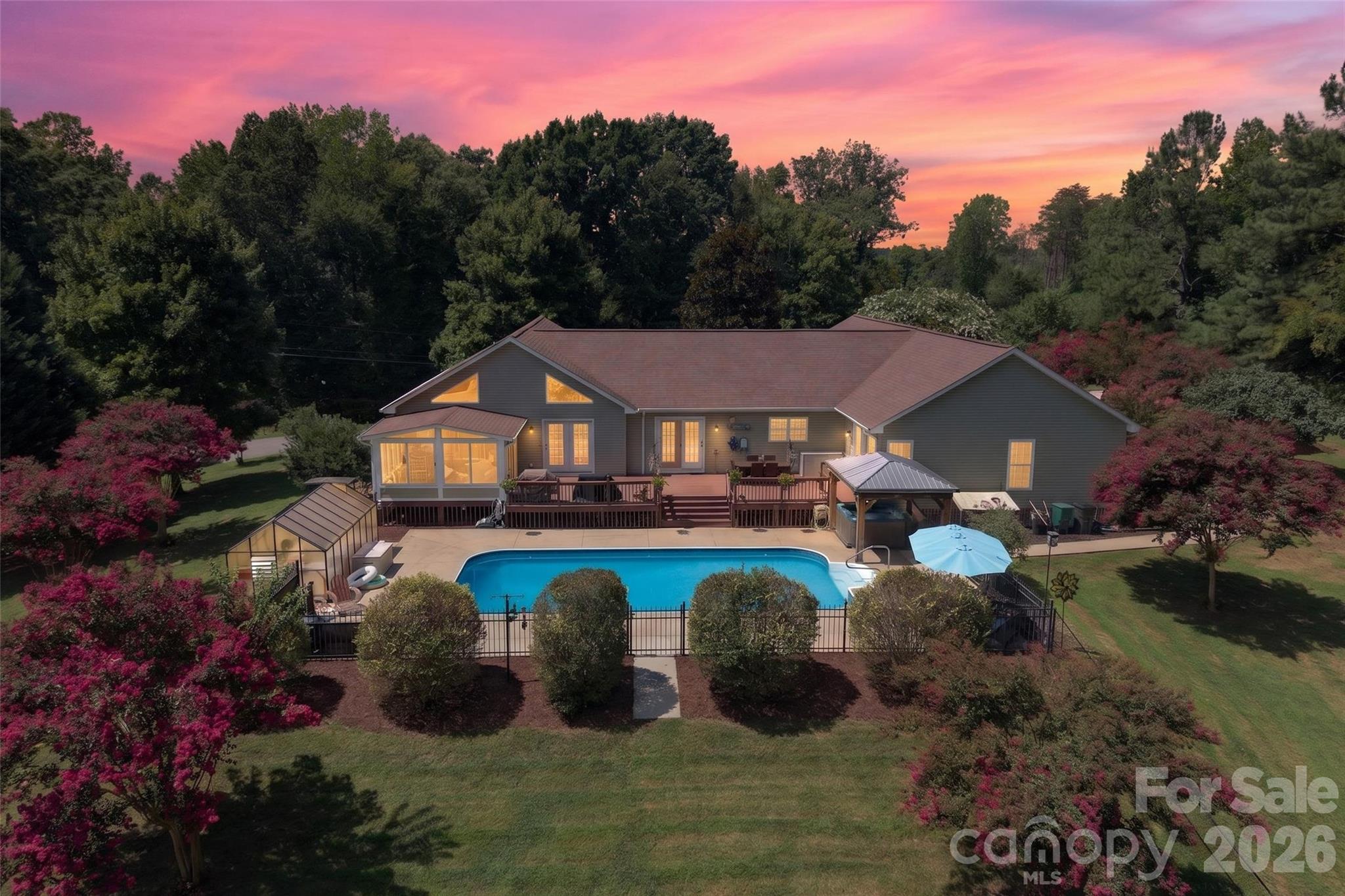 153 Folkstone Road Property Photo 1