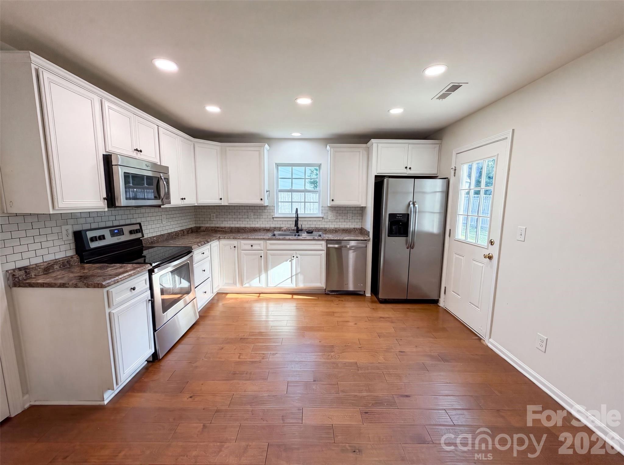 10933 Pointer Ridge Drive Property Photo 2