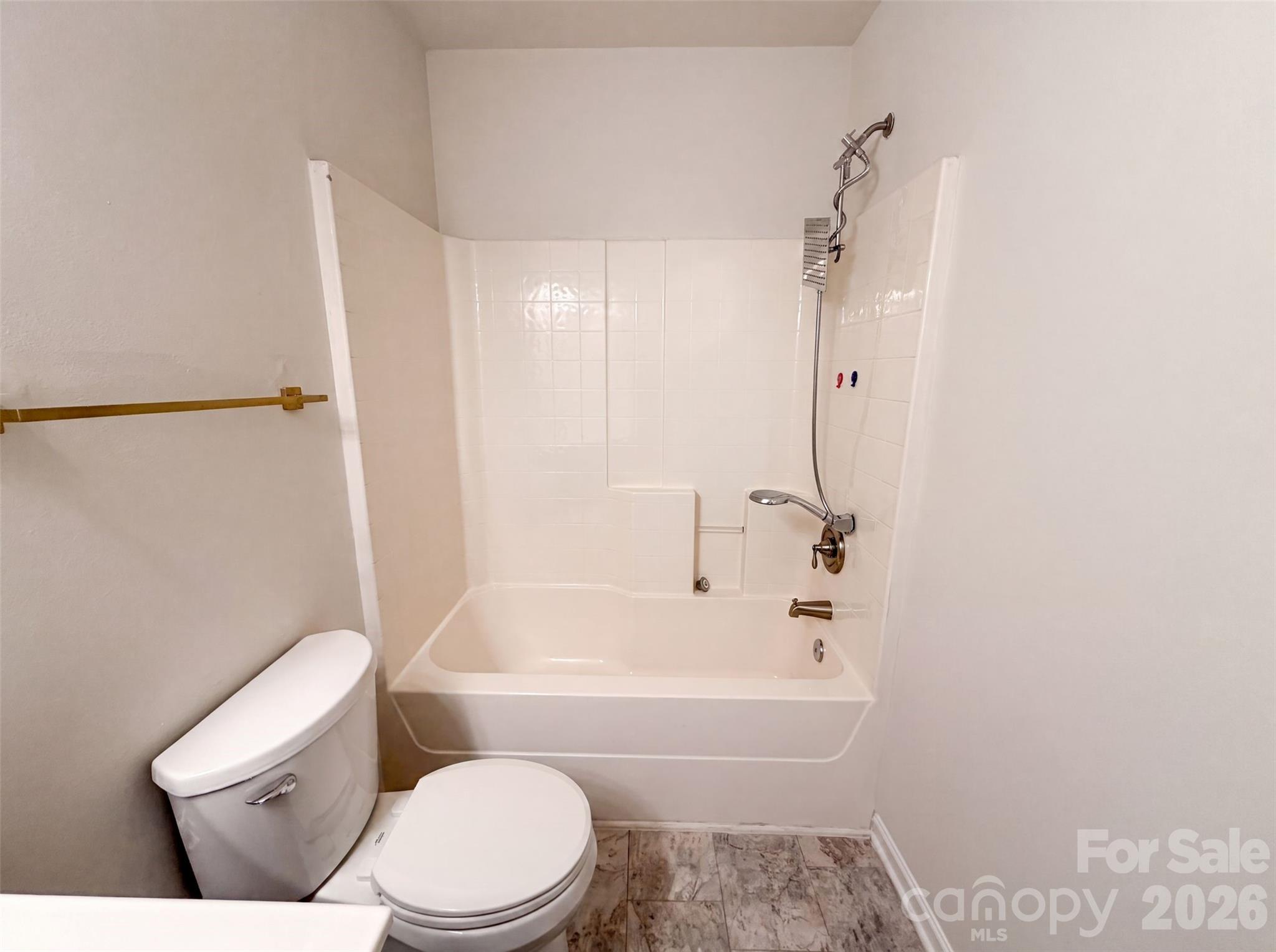 10933 Pointer Ridge Drive Property Photo 12