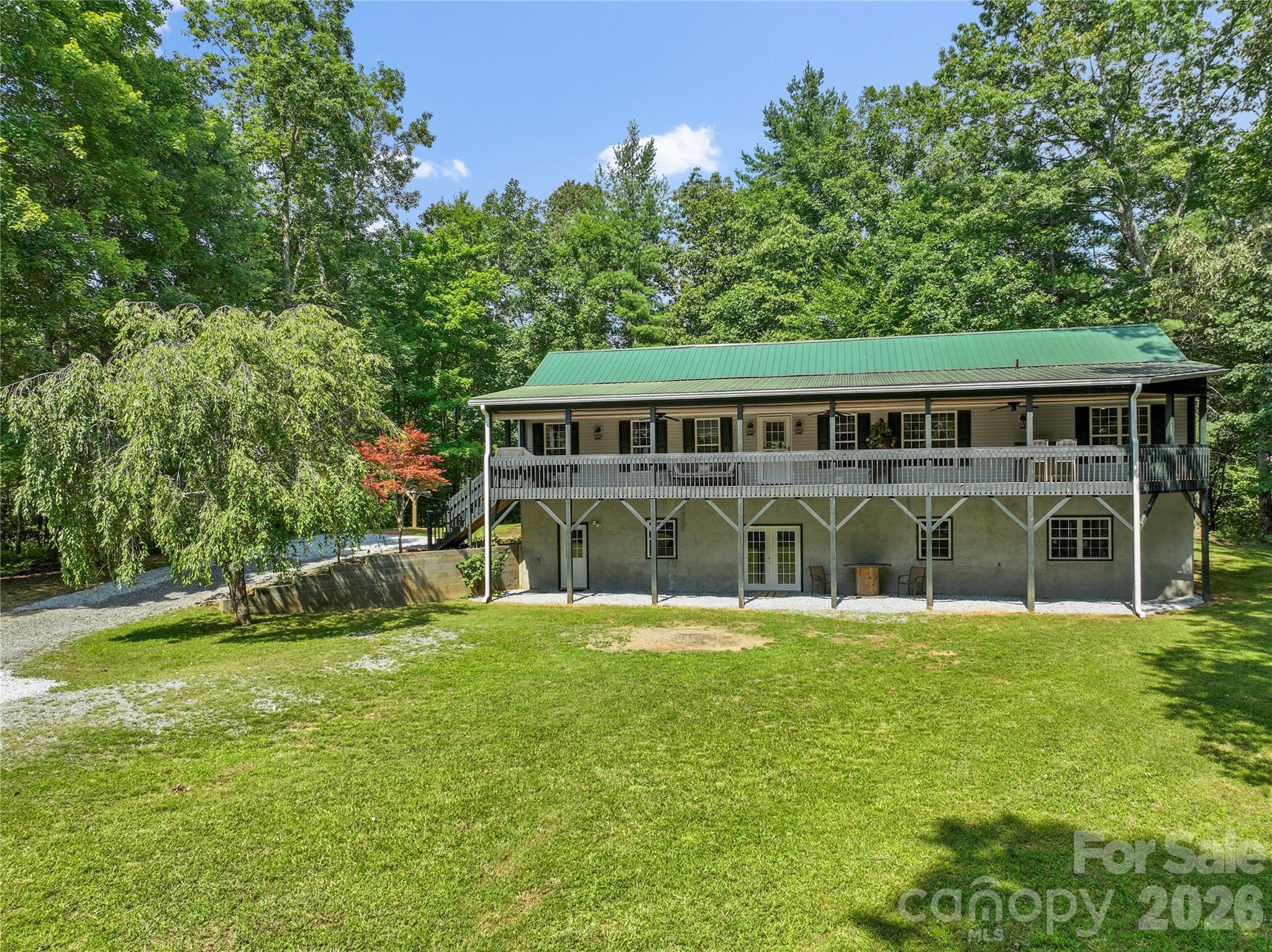 2230 Walnut Hollow Road Property Photo 1