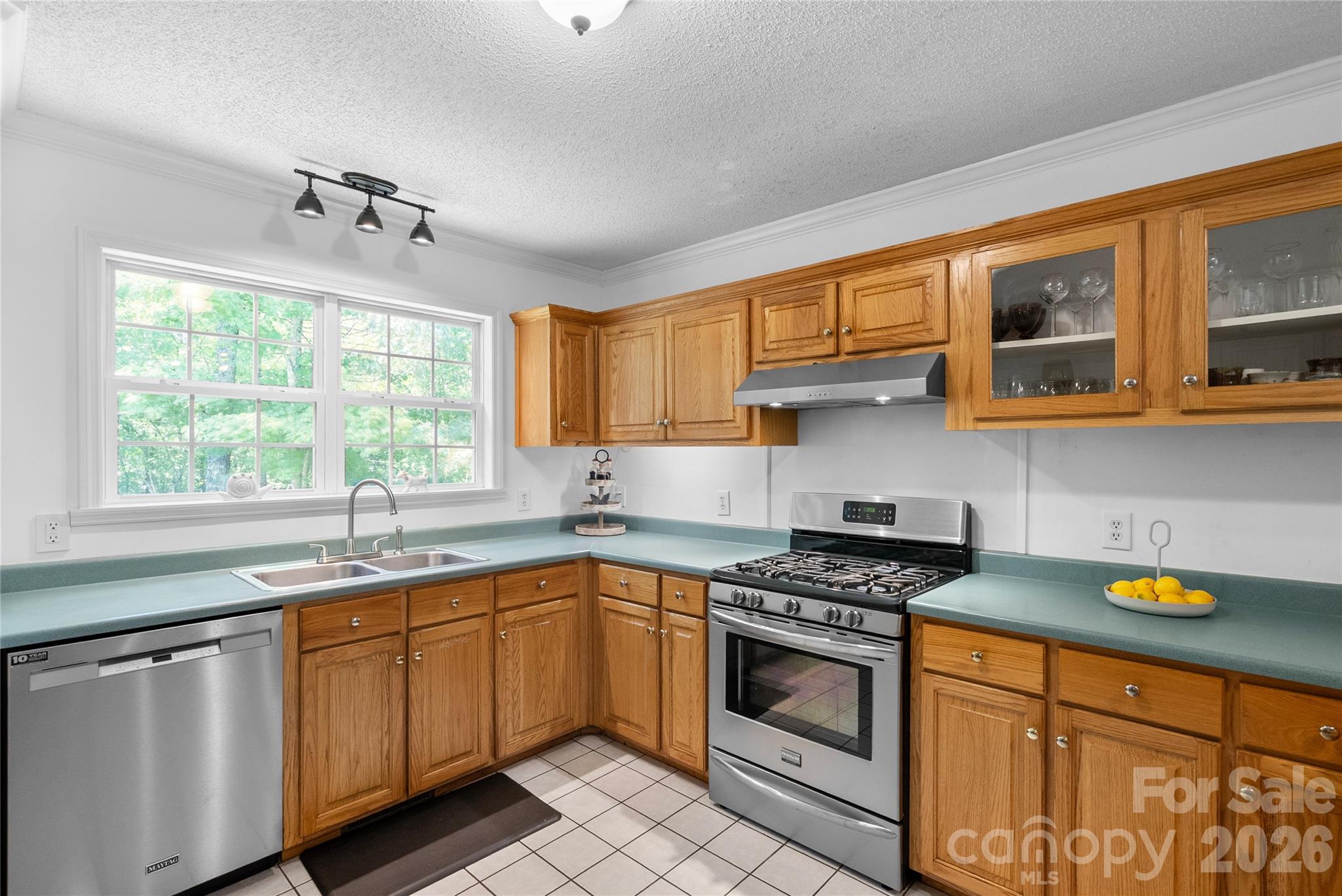 2230 Walnut Hollow Road Property Photo 11