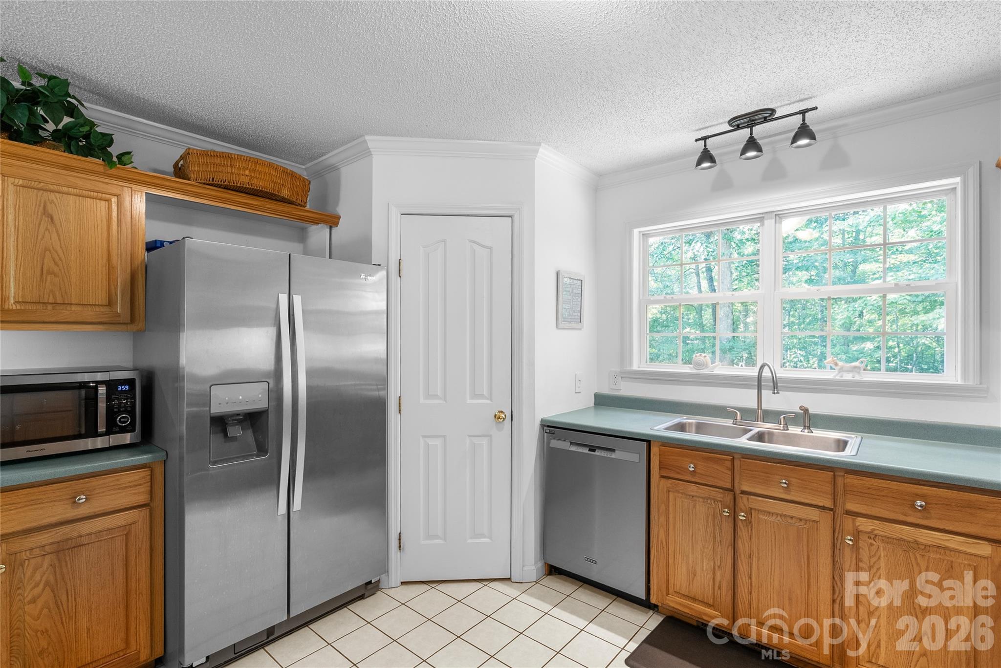 2230 Walnut Hollow Road Property Photo 15