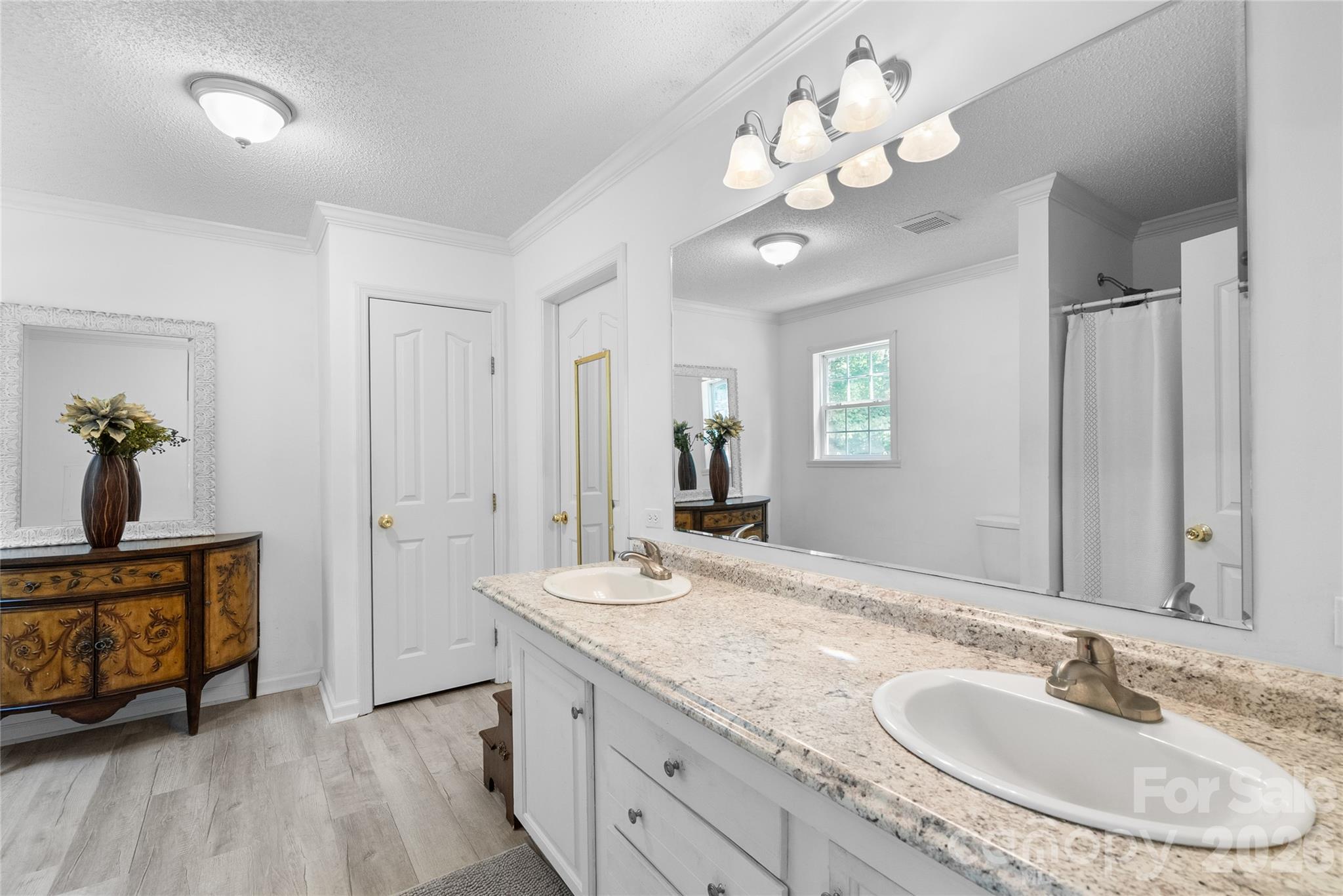 2230 Walnut Hollow Road Property Photo 20