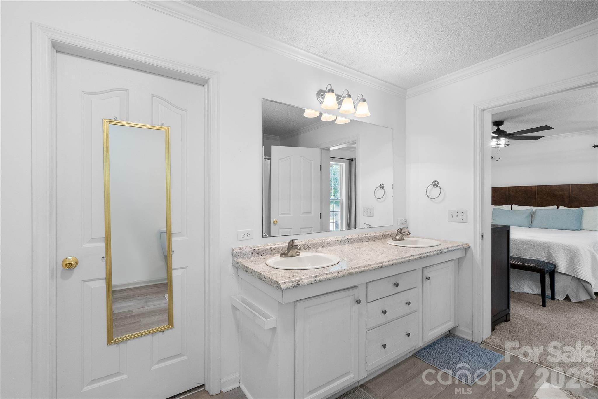 2230 Walnut Hollow Road Property Photo 21