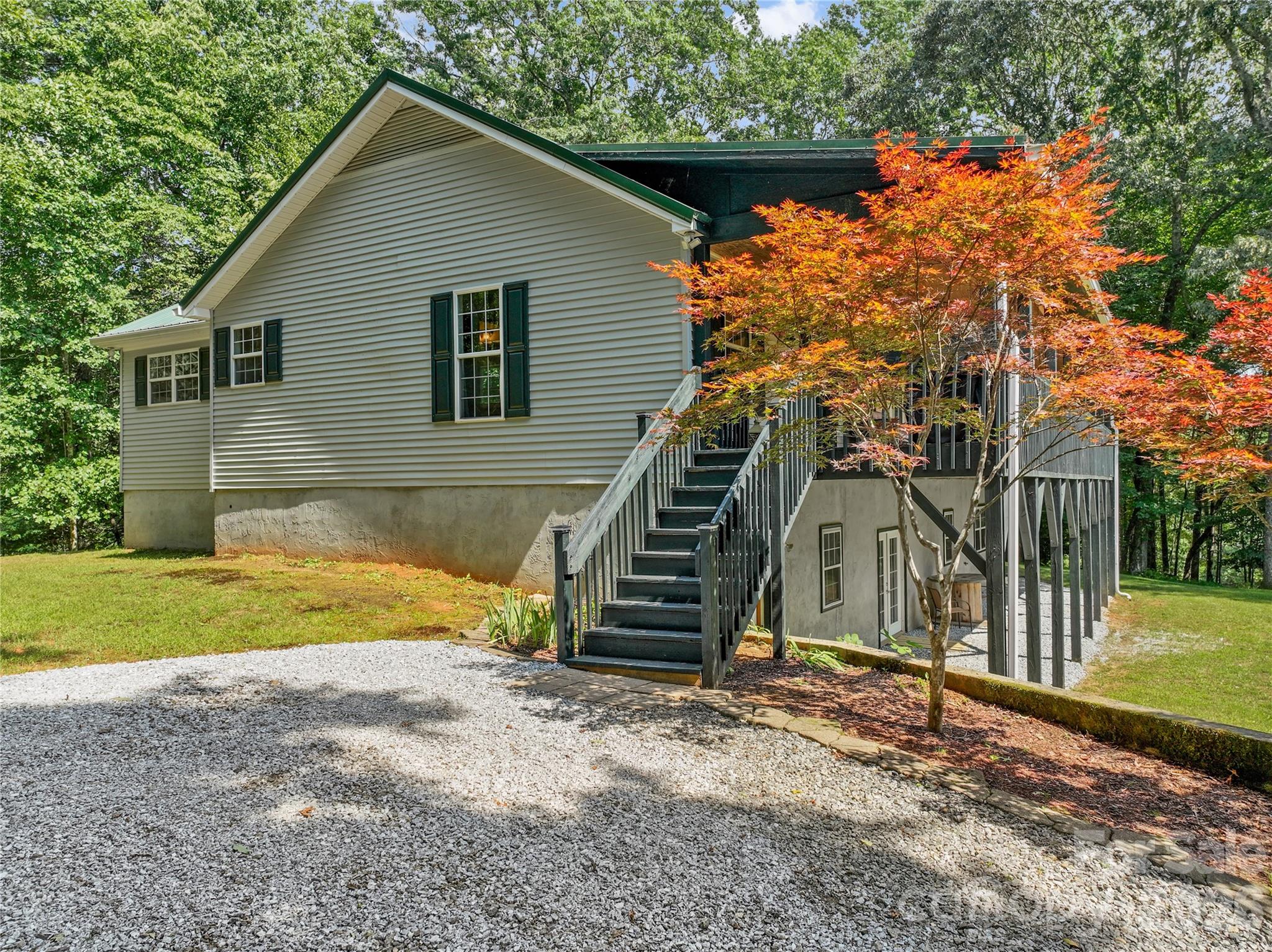 2230 Walnut Hollow Road Property Photo 43