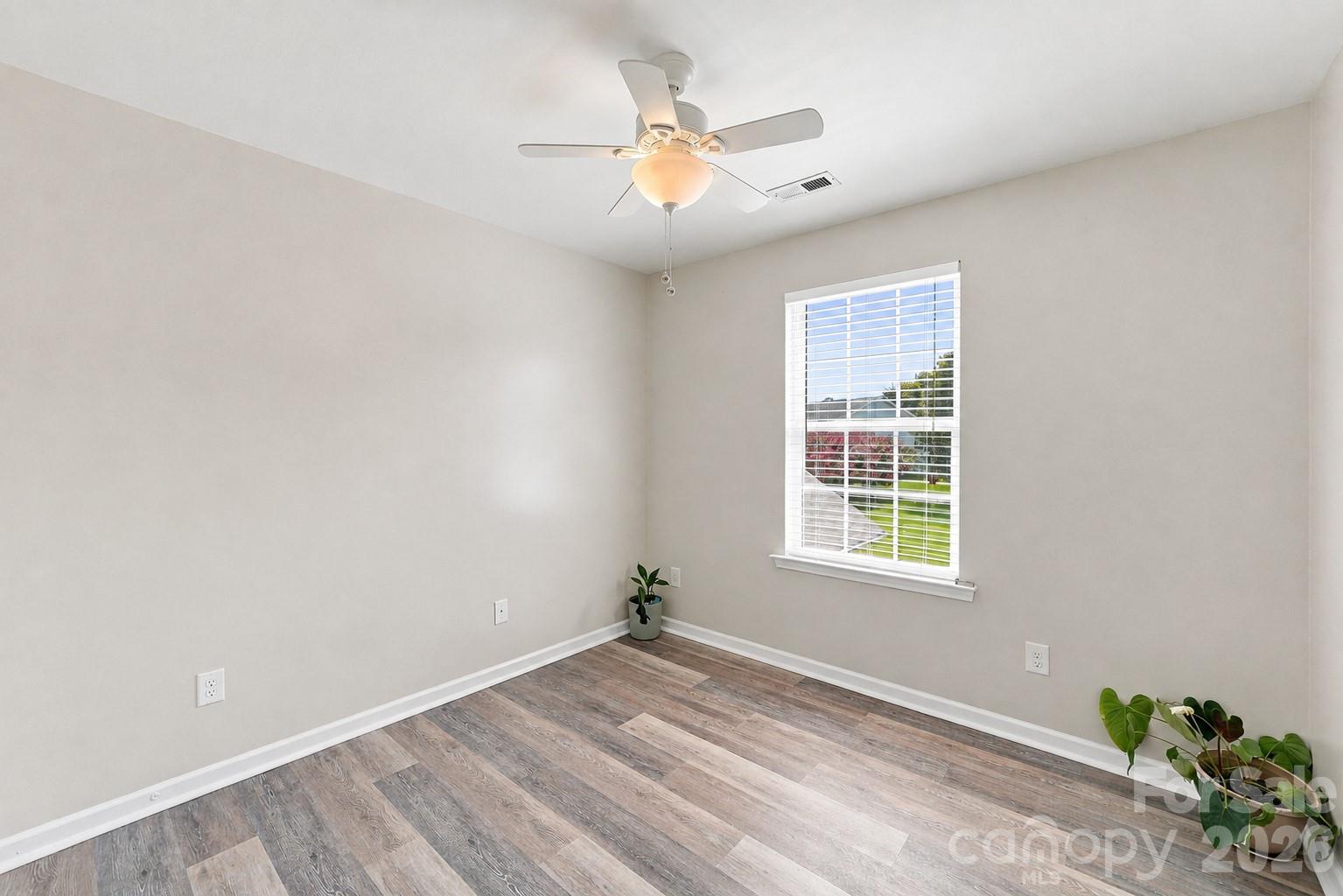 149 Leyton Loop E Property Photo 23