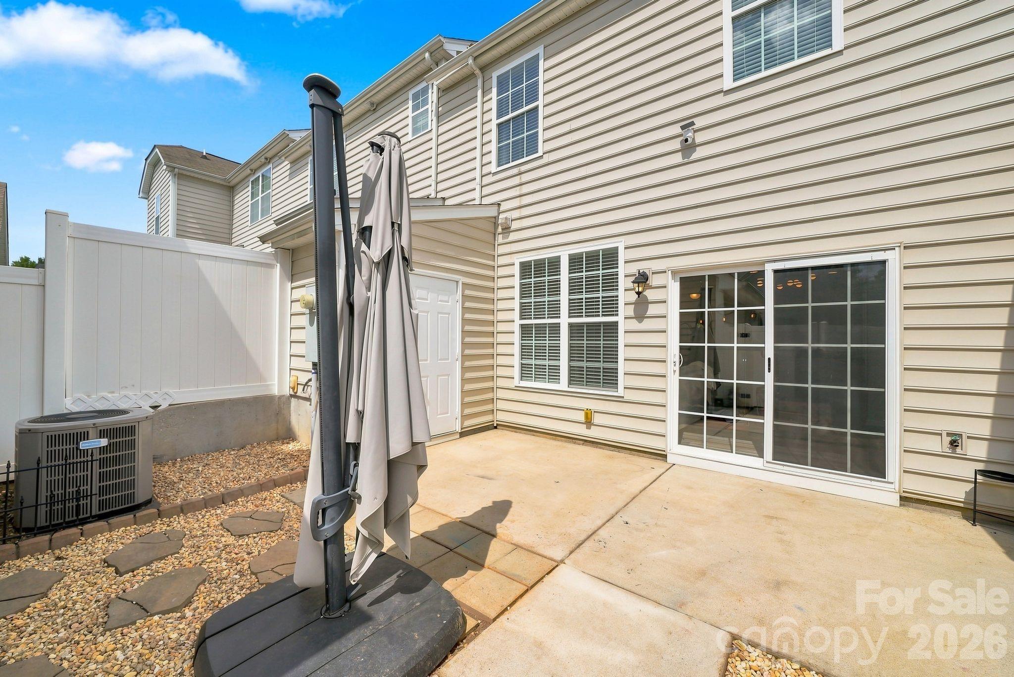 149 Leyton Loop E Property Photo 32