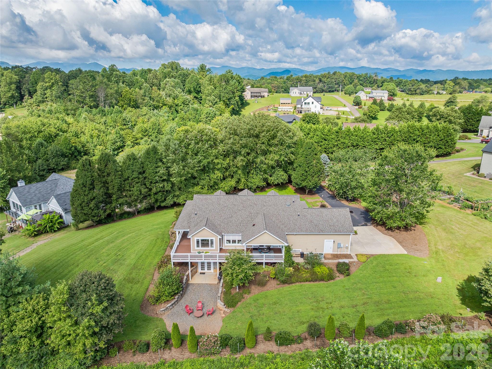 34 Ridge Glen Lane Property Photo 47