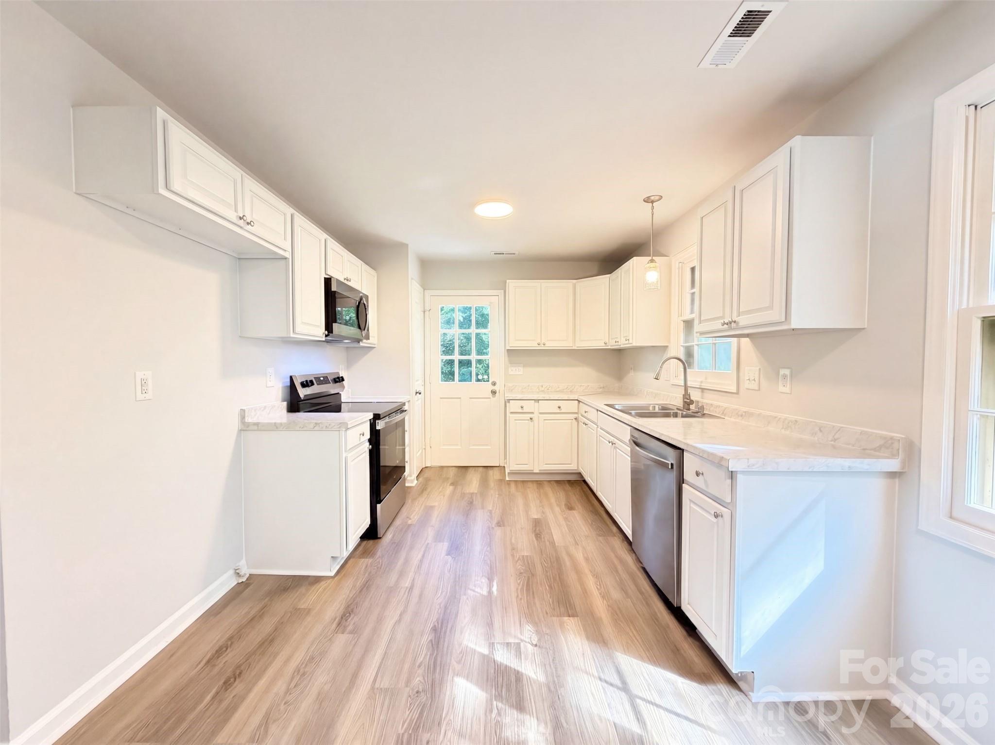 2717 O Hara Drive Property Photo 2