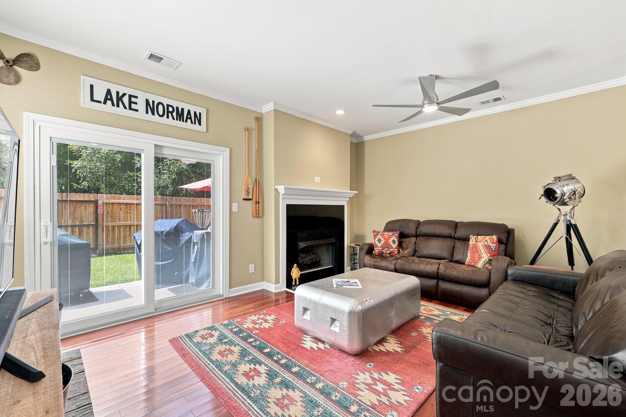 8124 Village Harbor Drive Property Photo 14