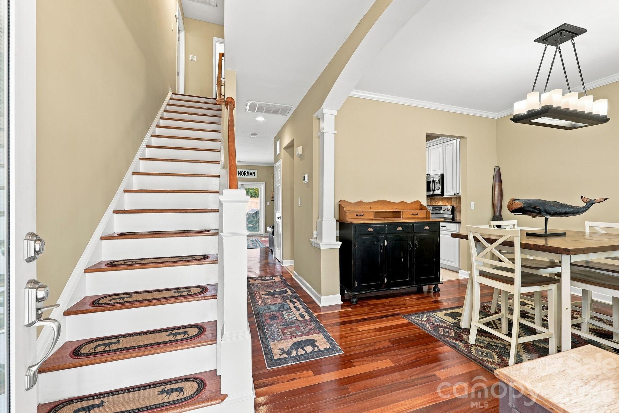 8124 Village Harbor Drive Property Photo 15