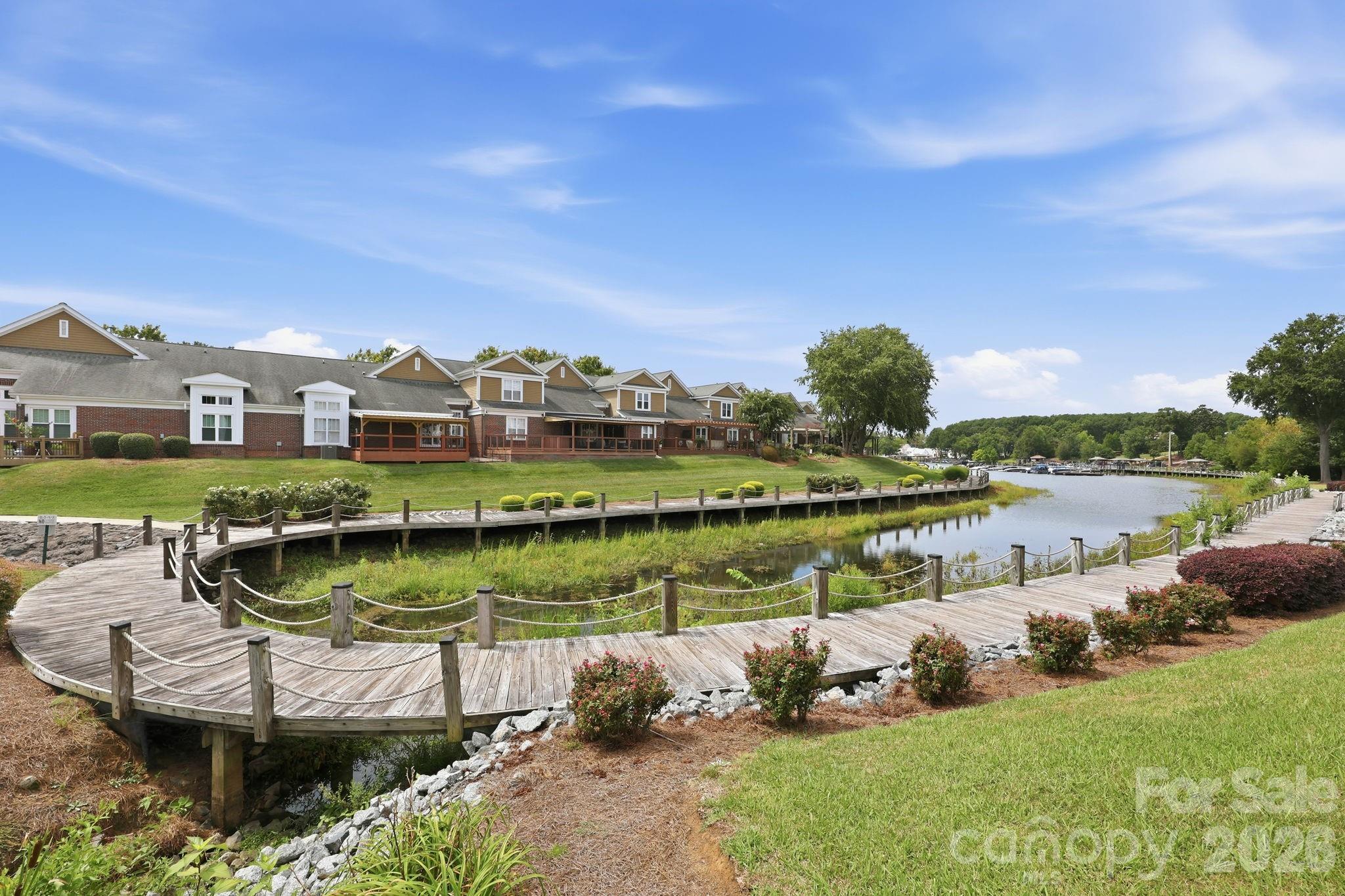 8124 Village Harbor Drive Property Photo 33