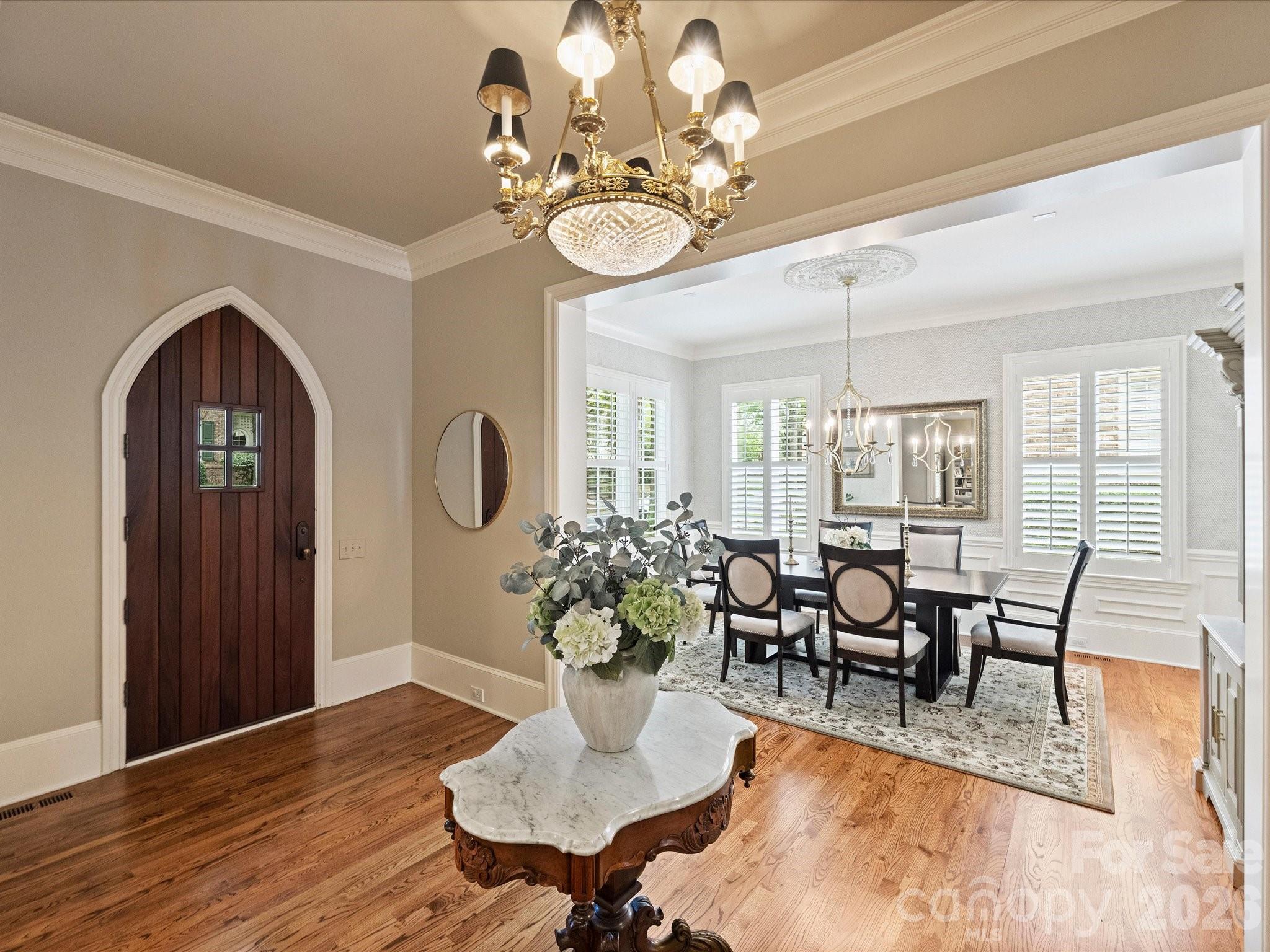 8843 Heydon Hall Circle Property Photo 4