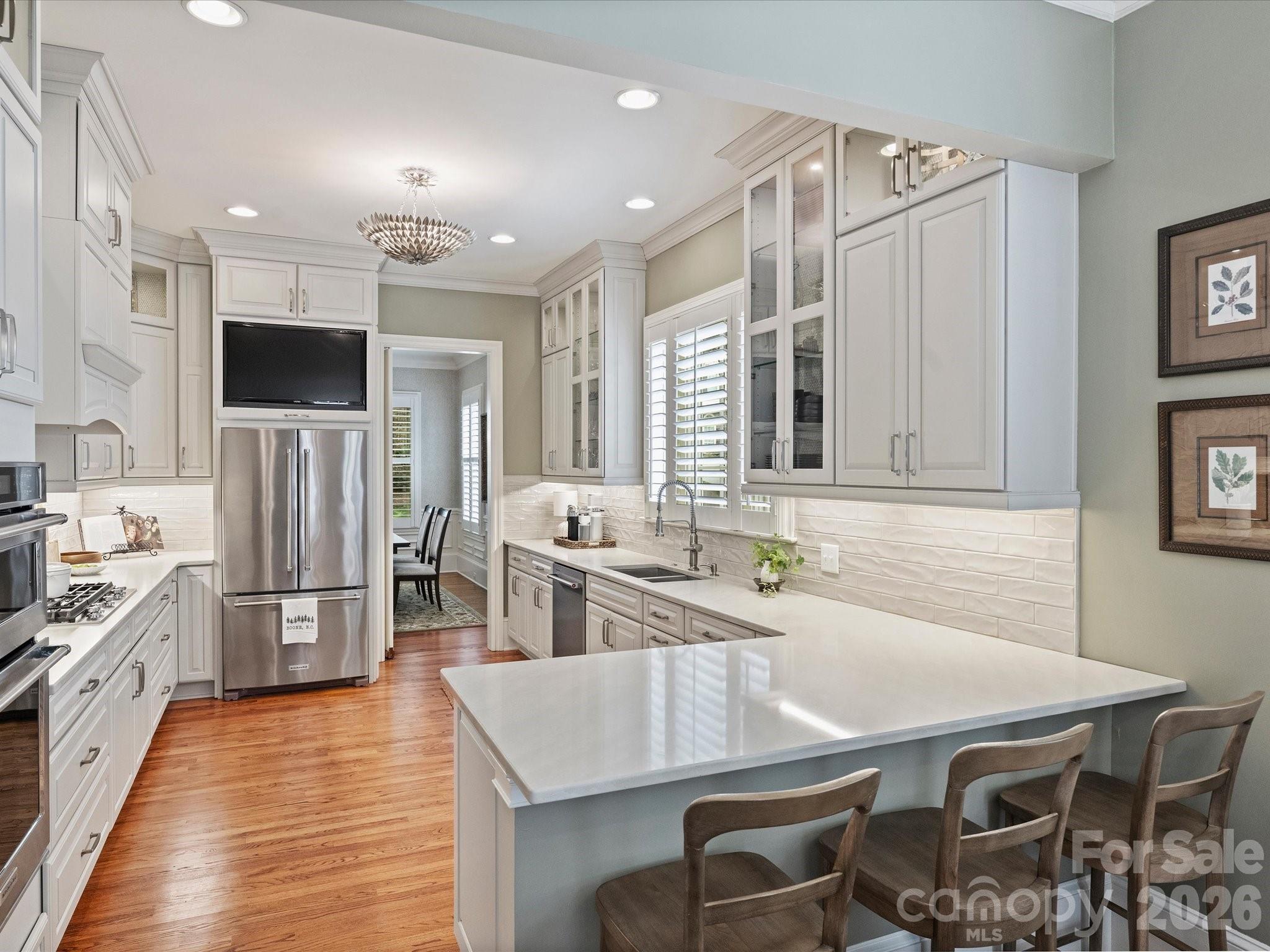 8843 Heydon Hall Circle Property Photo 12