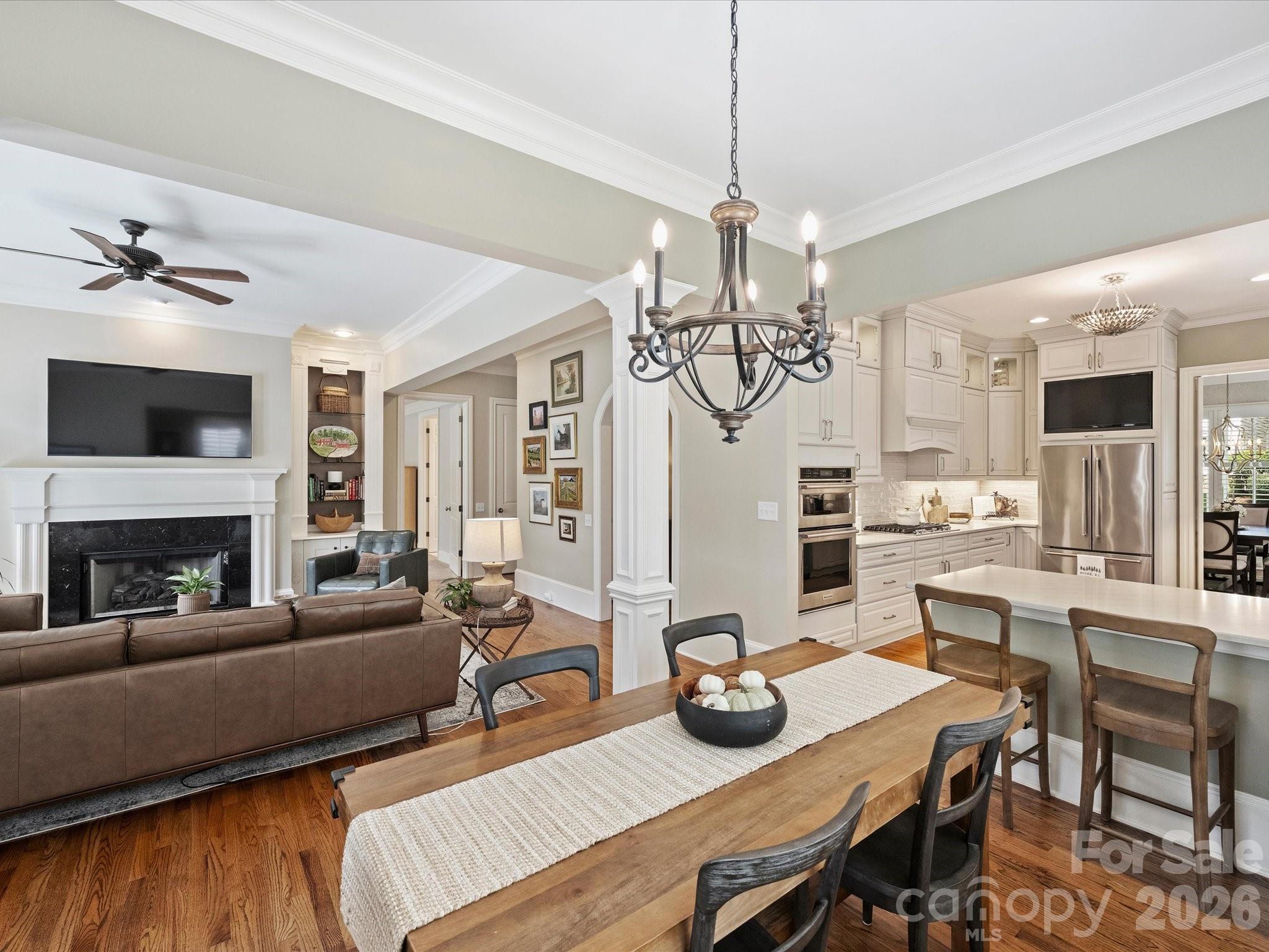8843 Heydon Hall Circle Property Photo 13