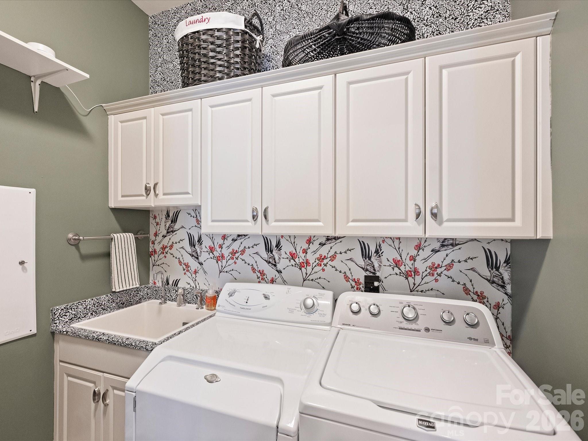 8843 Heydon Hall Circle Property Photo 25