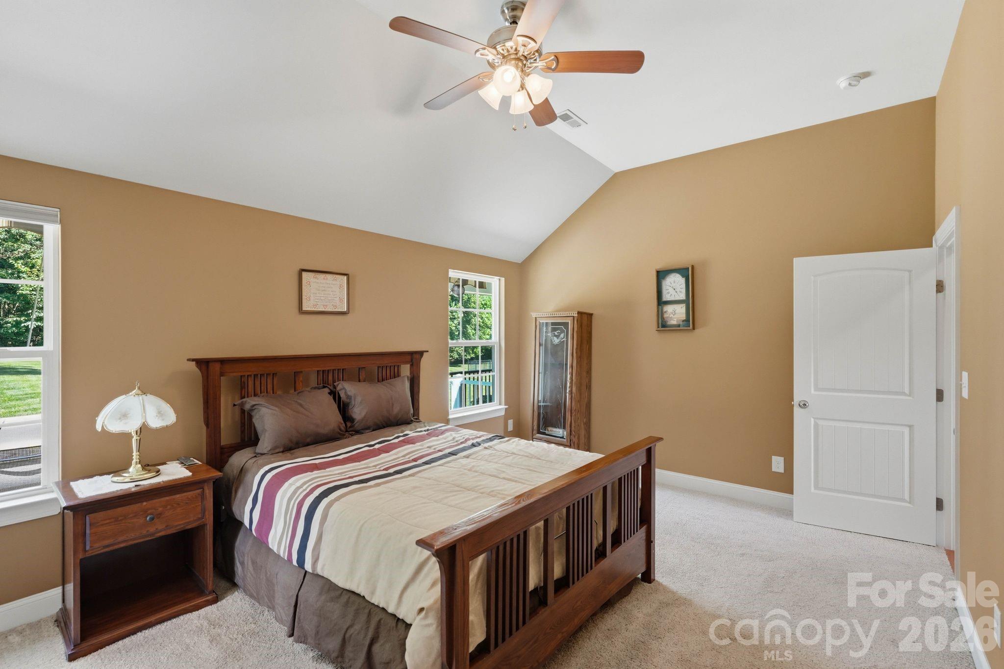 107 E Vista View Place Property Photo 11