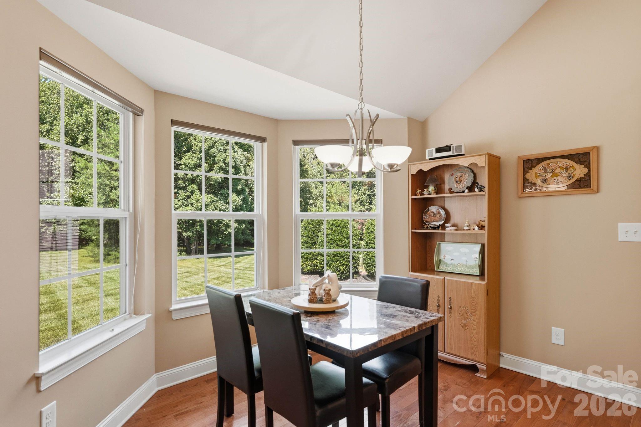 107 E Vista View Place Property Photo 29