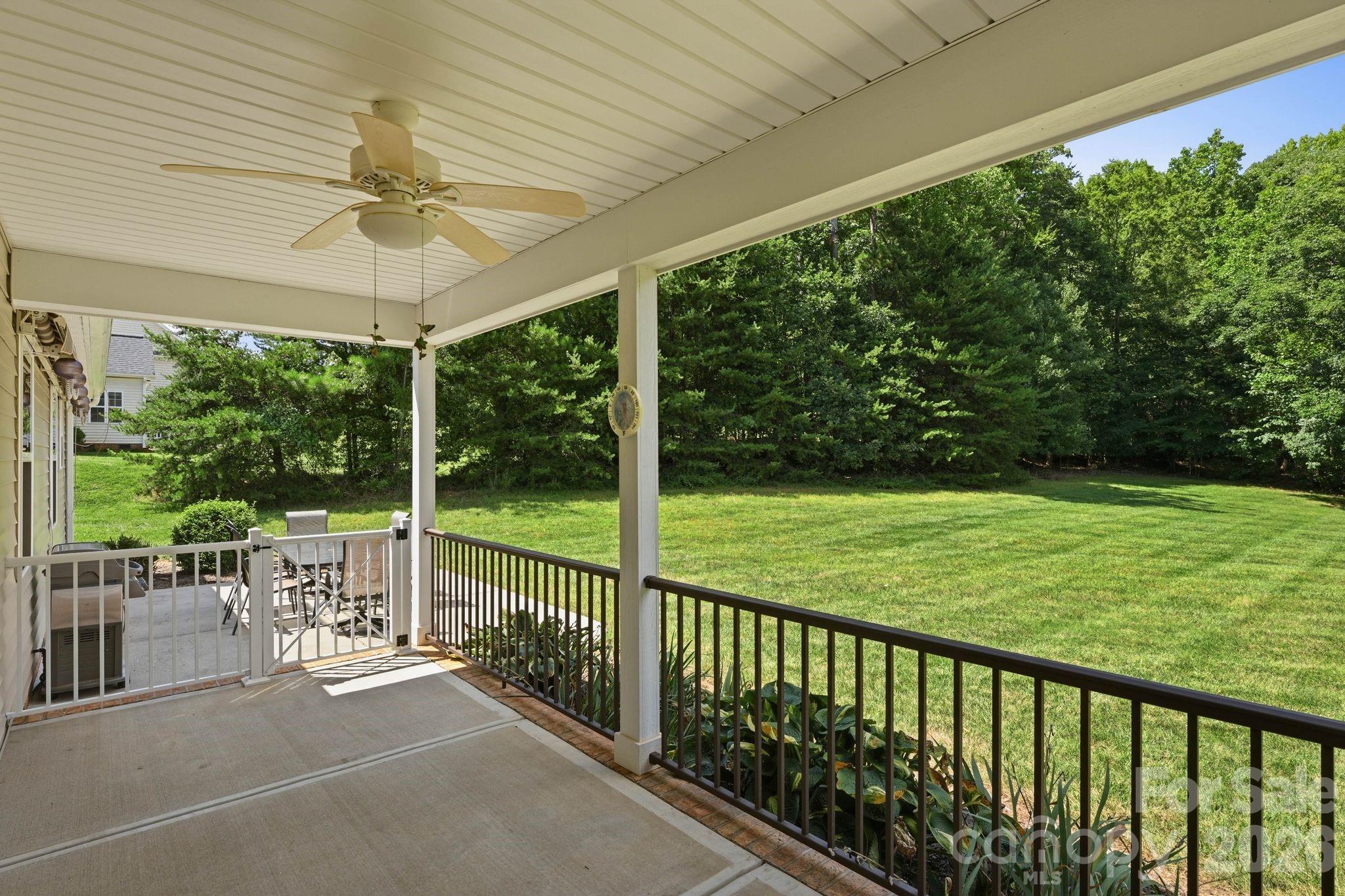 107 E Vista View Place Property Photo 38