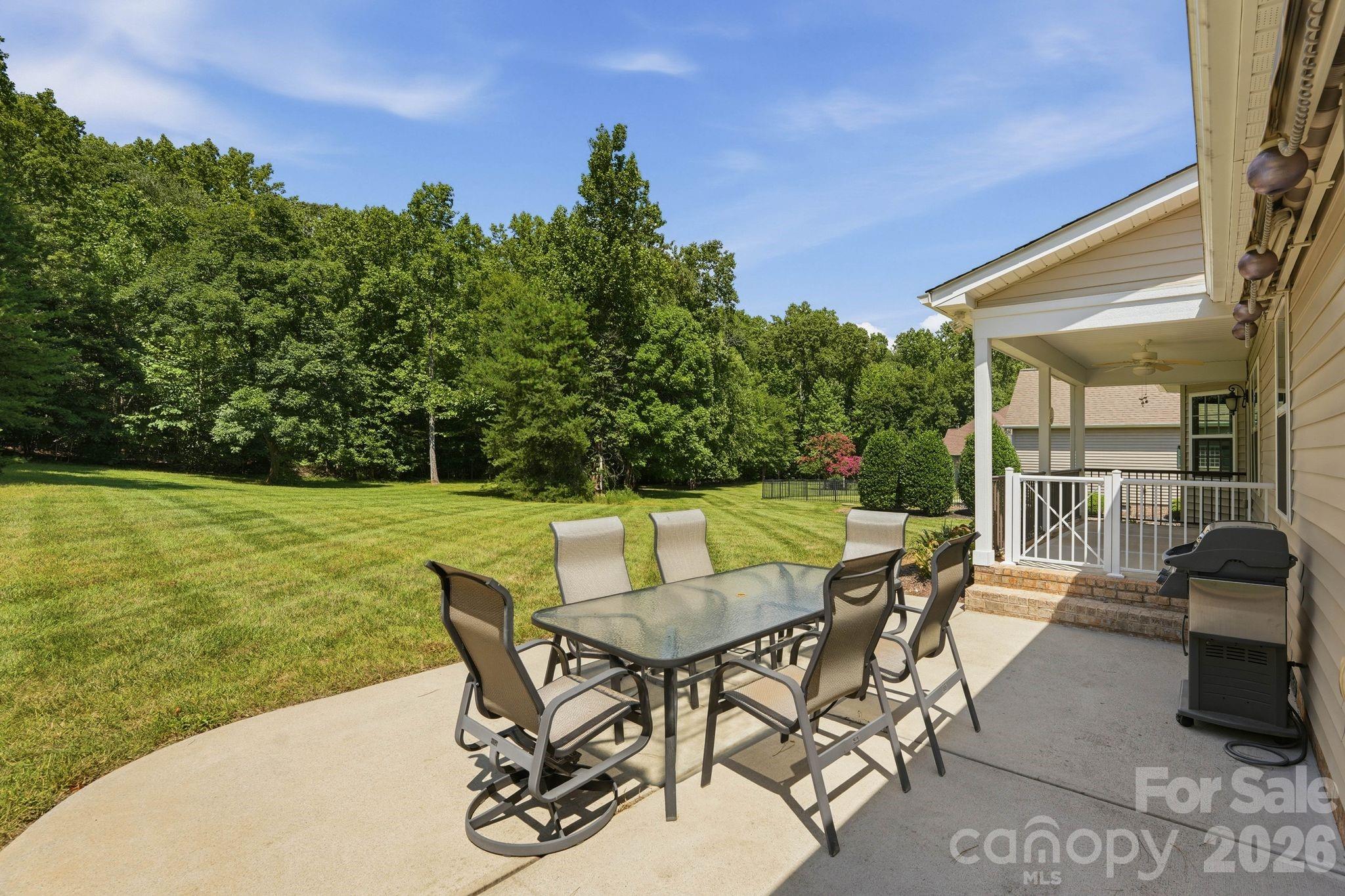 107 E Vista View Place Property Photo 39