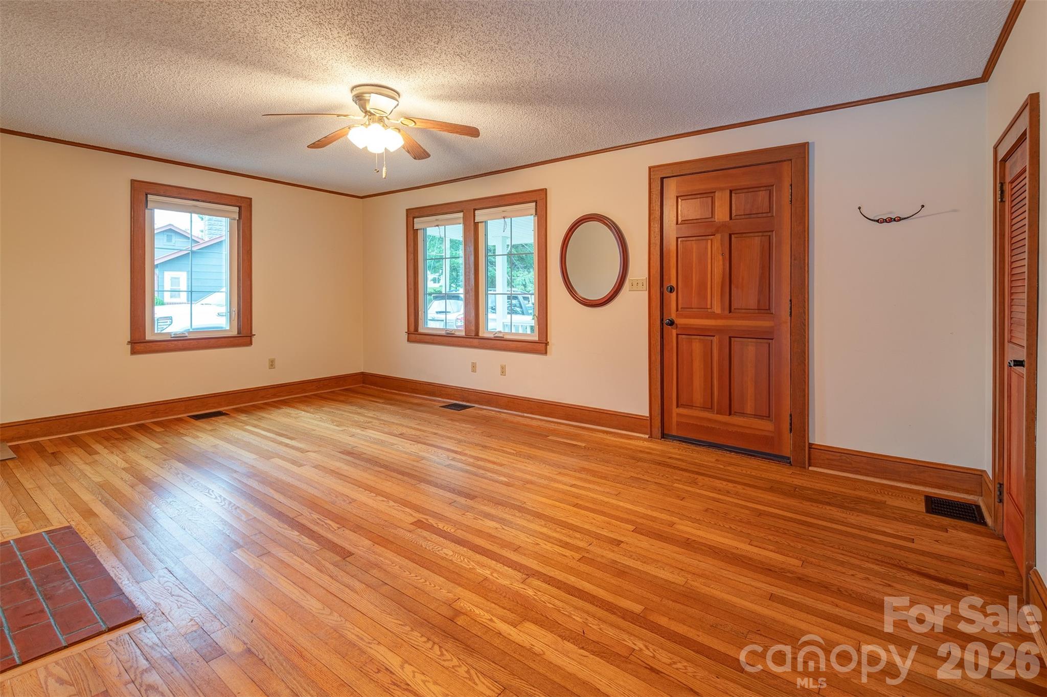 103 S Main Street Property Photo 6