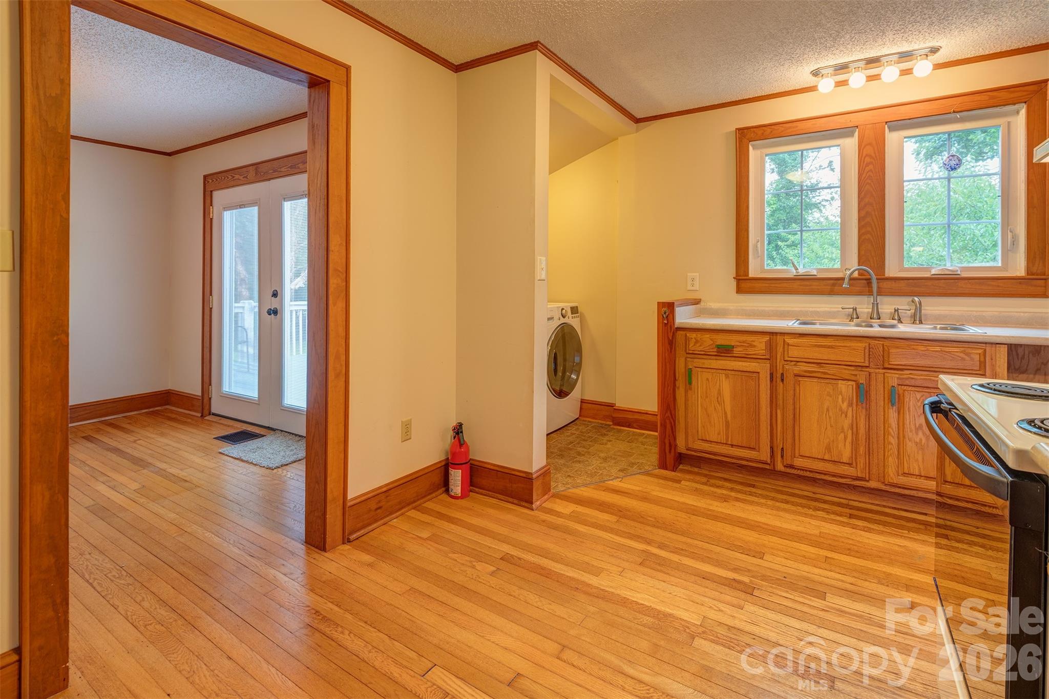 103 S Main Street Property Photo 12