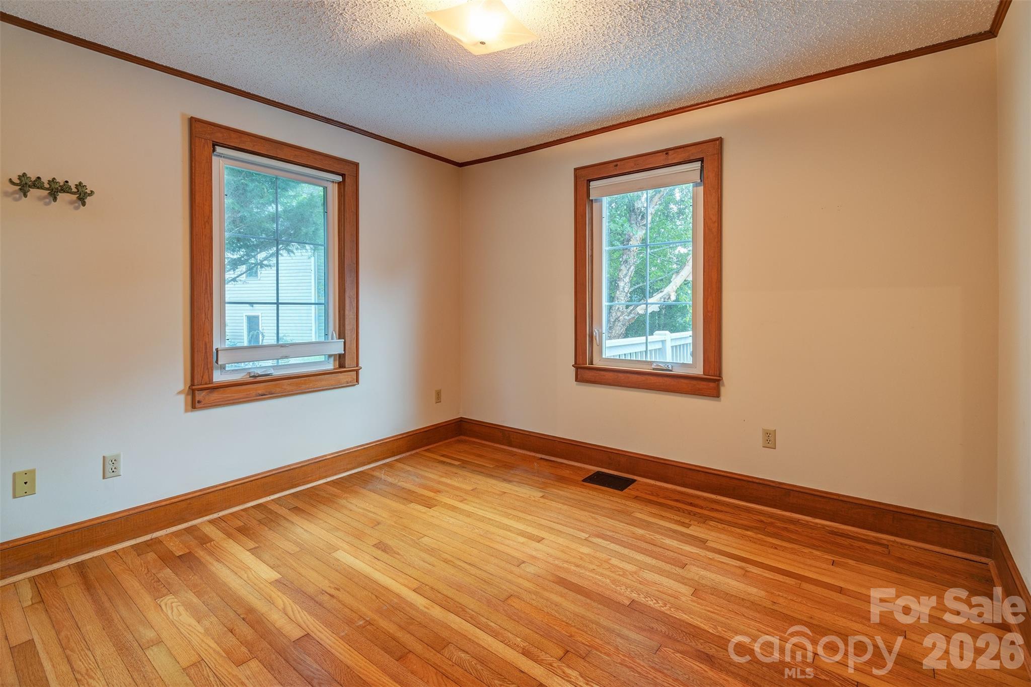 103 S Main Street Property Photo 14