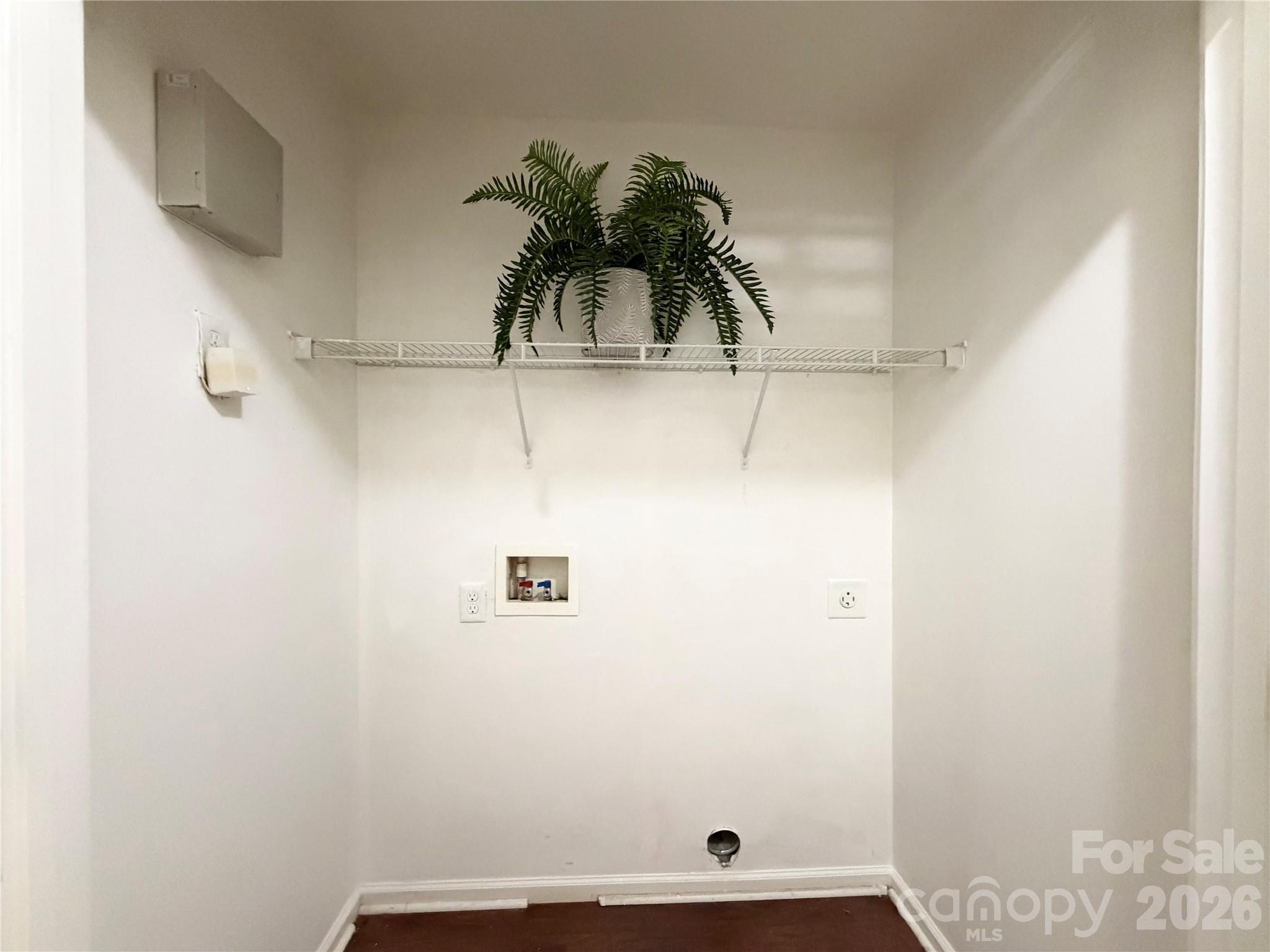 2107 Custer Street Property Photo 25