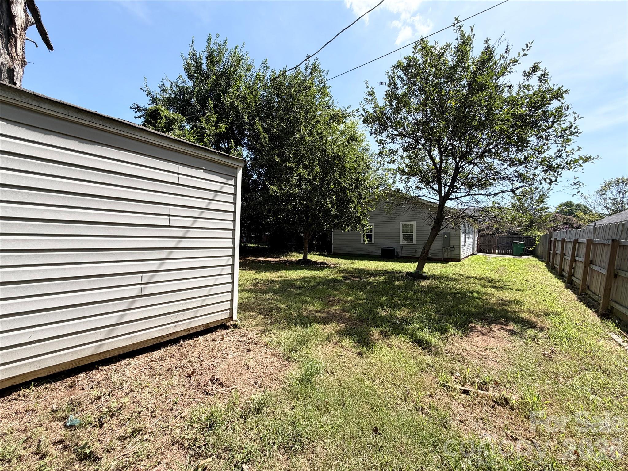 2107 Custer Street Property Photo 29